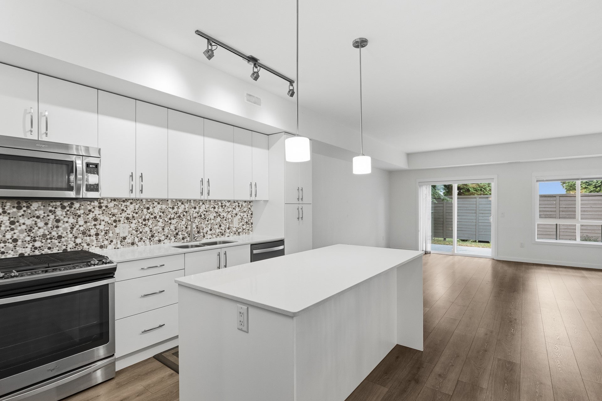 Bright, Spacious & Steps from the Beach
