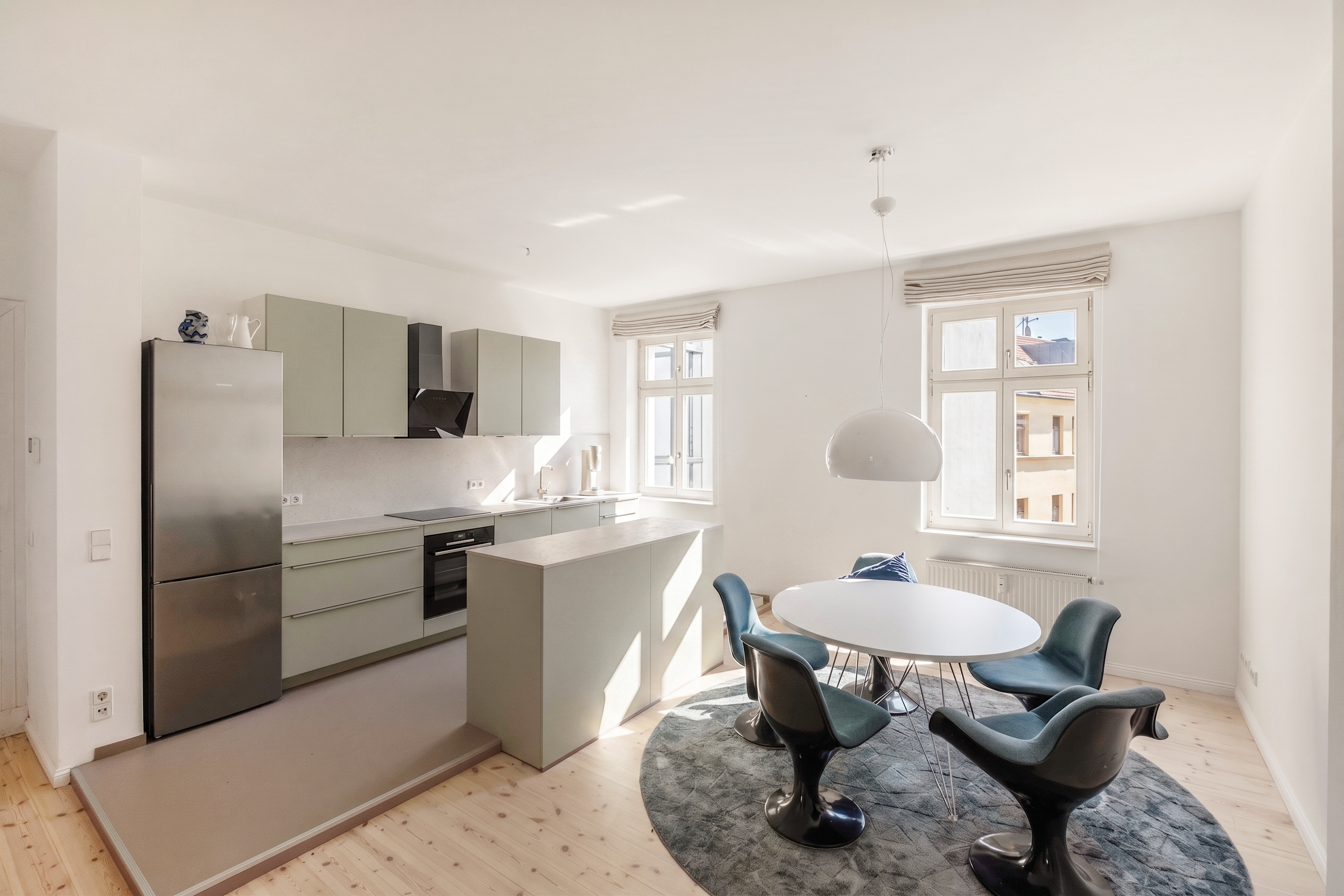 Spacious period apartment in Helmholtz Kiez