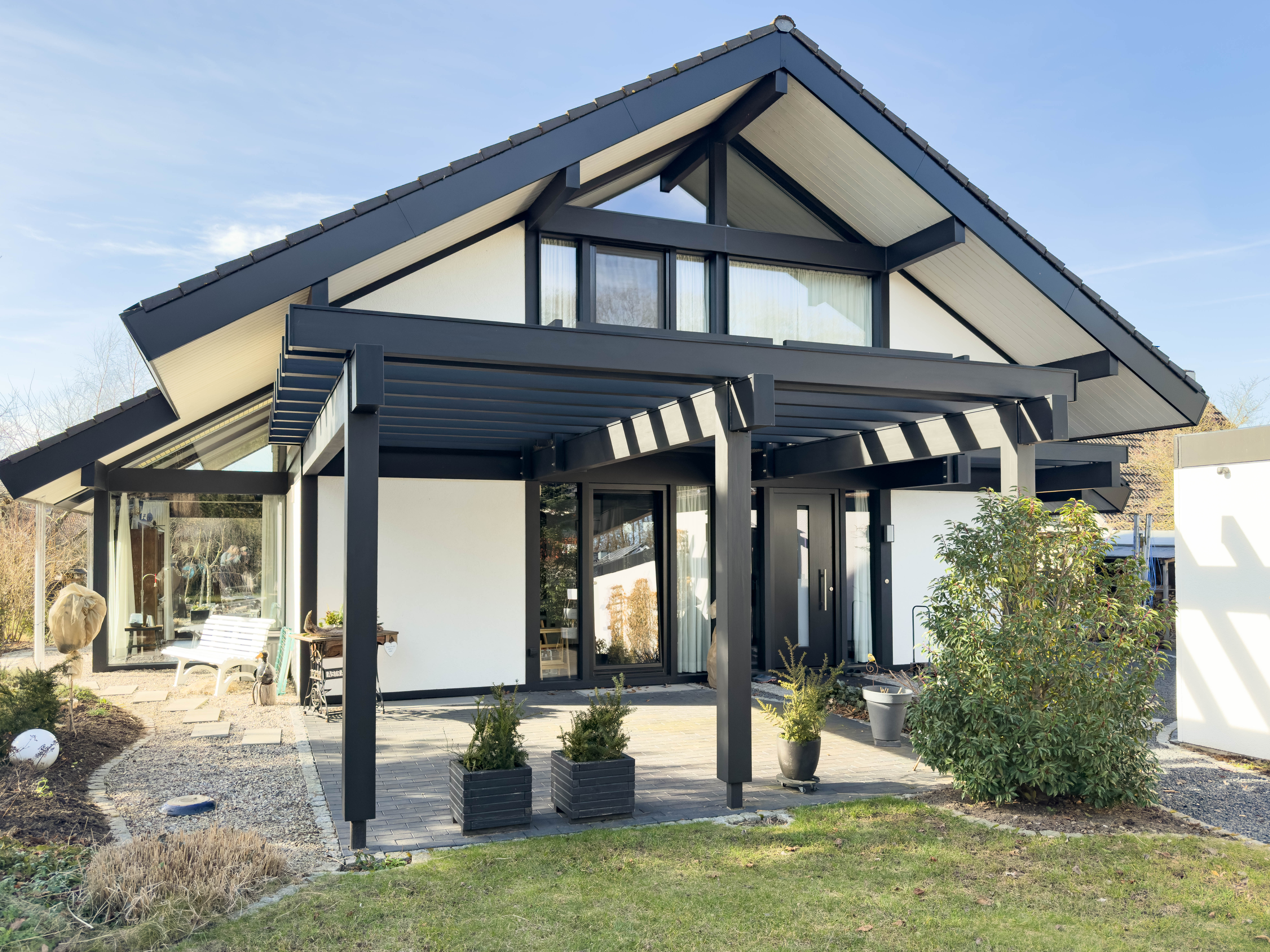 Luxushaus in Bosau: Eleganz, Natur & exklusives Wohnen nahe Plöner See!