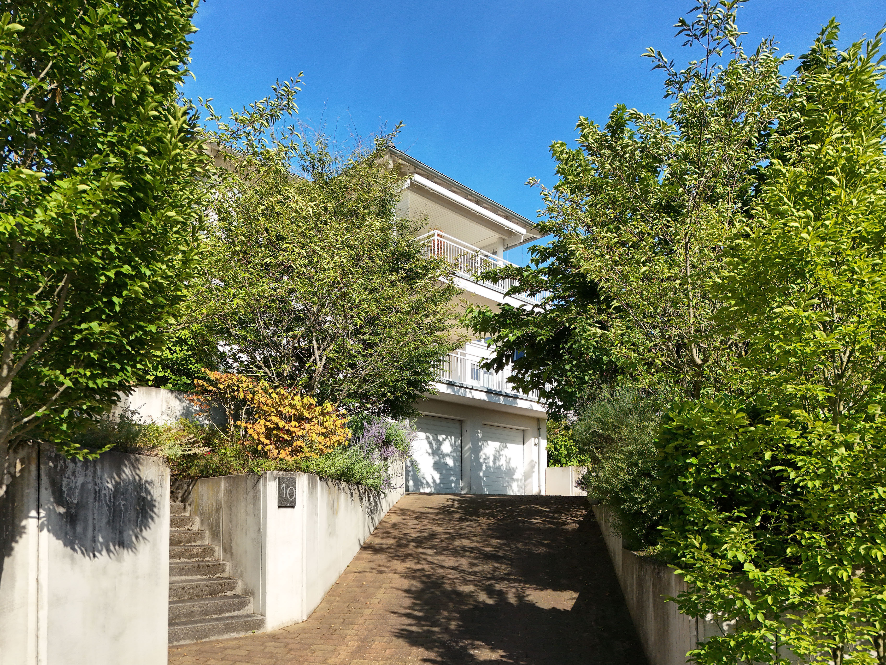 Exclusive Villa mit Panoramablick und Aufzug in Bestlage von Bensheim
