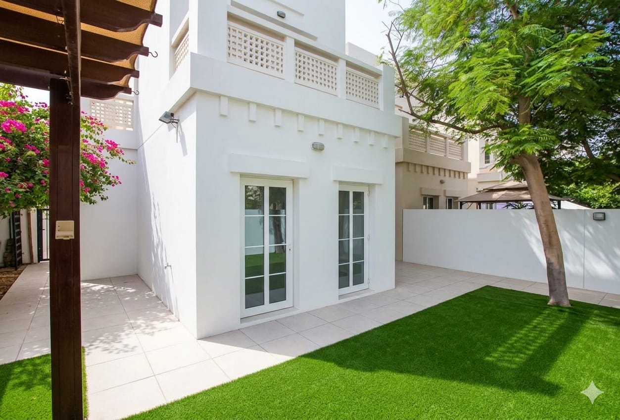 End Unit | Vacant | View Today