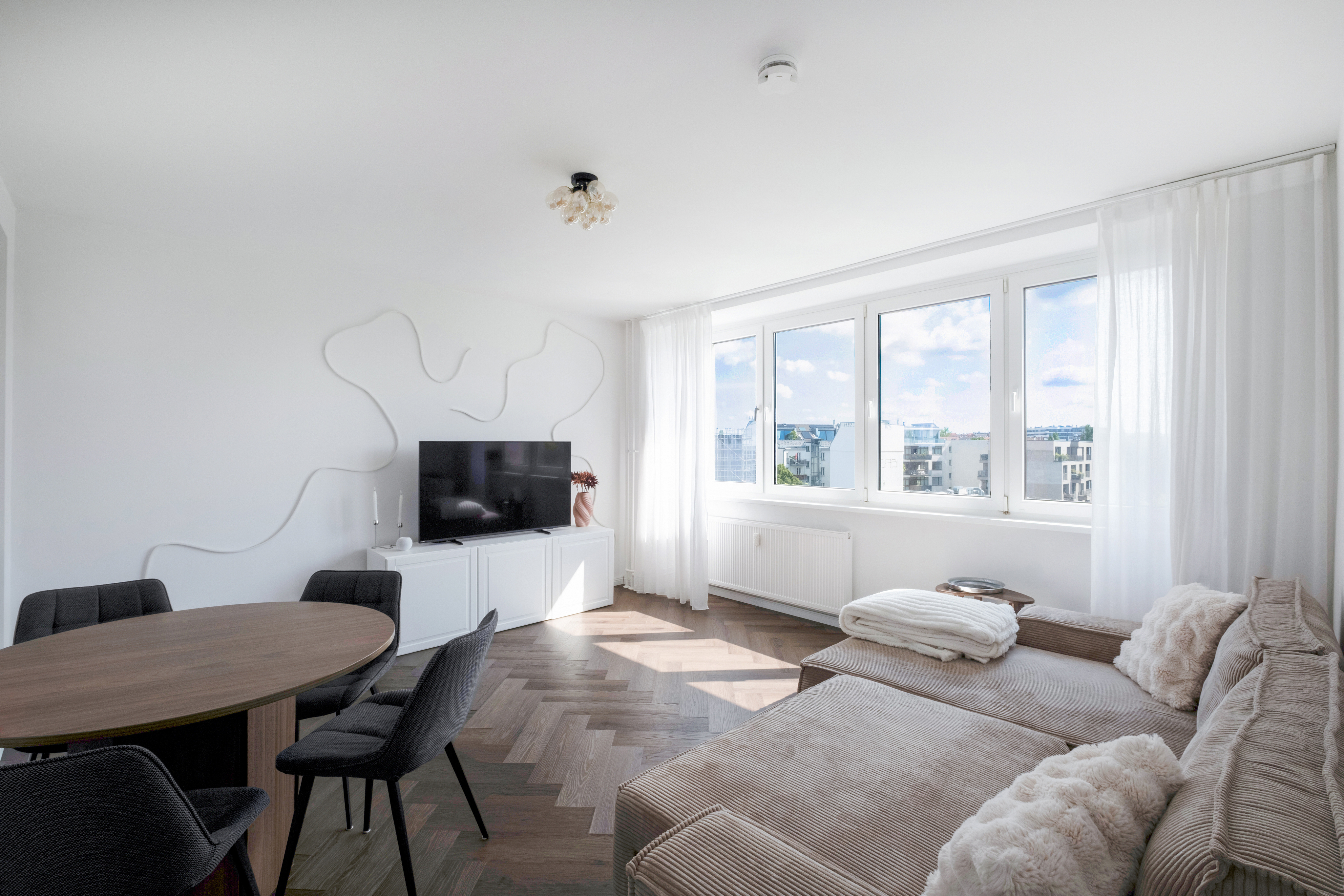 Moderne Wohnung mit Weitblick über die Dächer Berlins