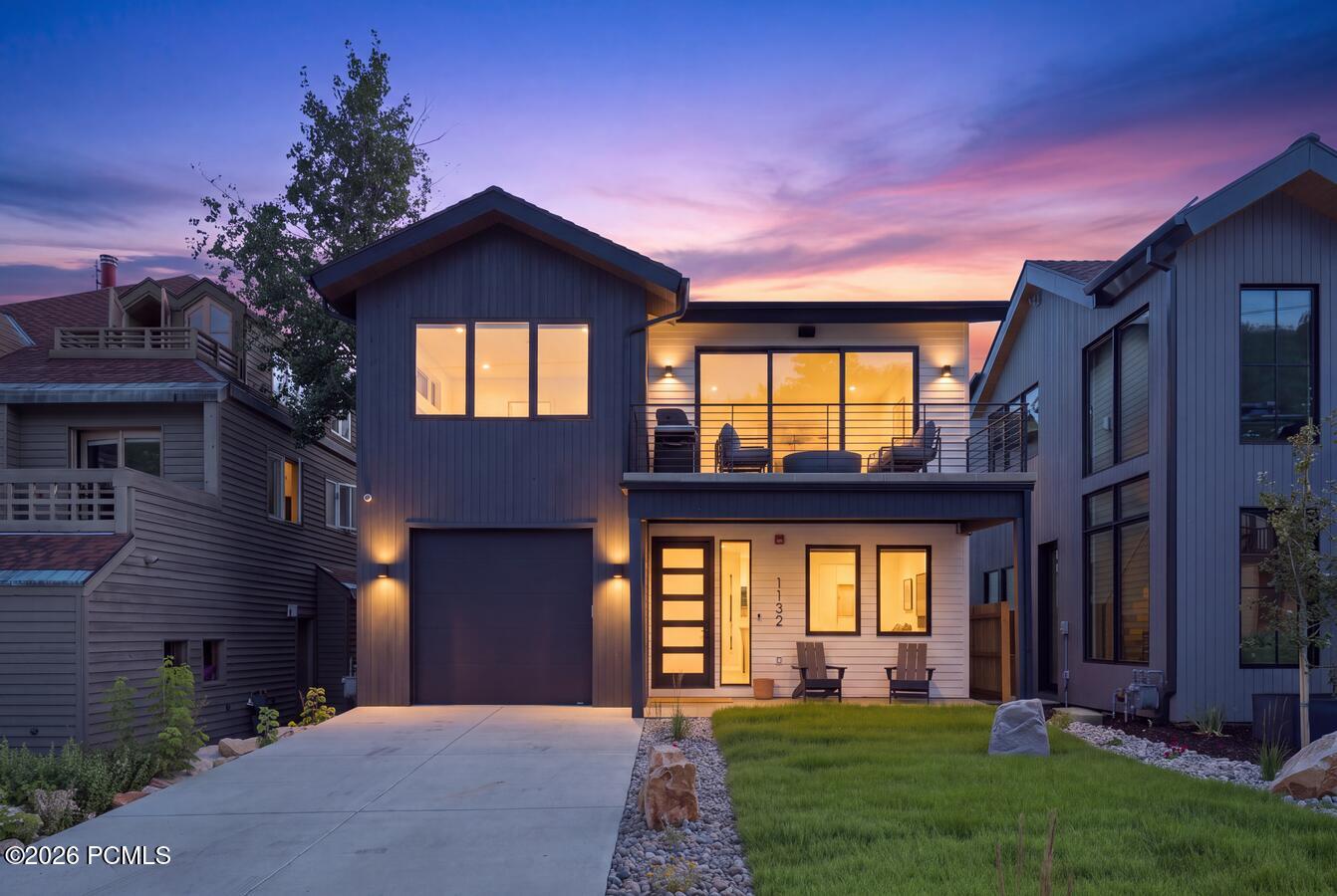 A Rare New-Construction Compound in the Heart of Old Town