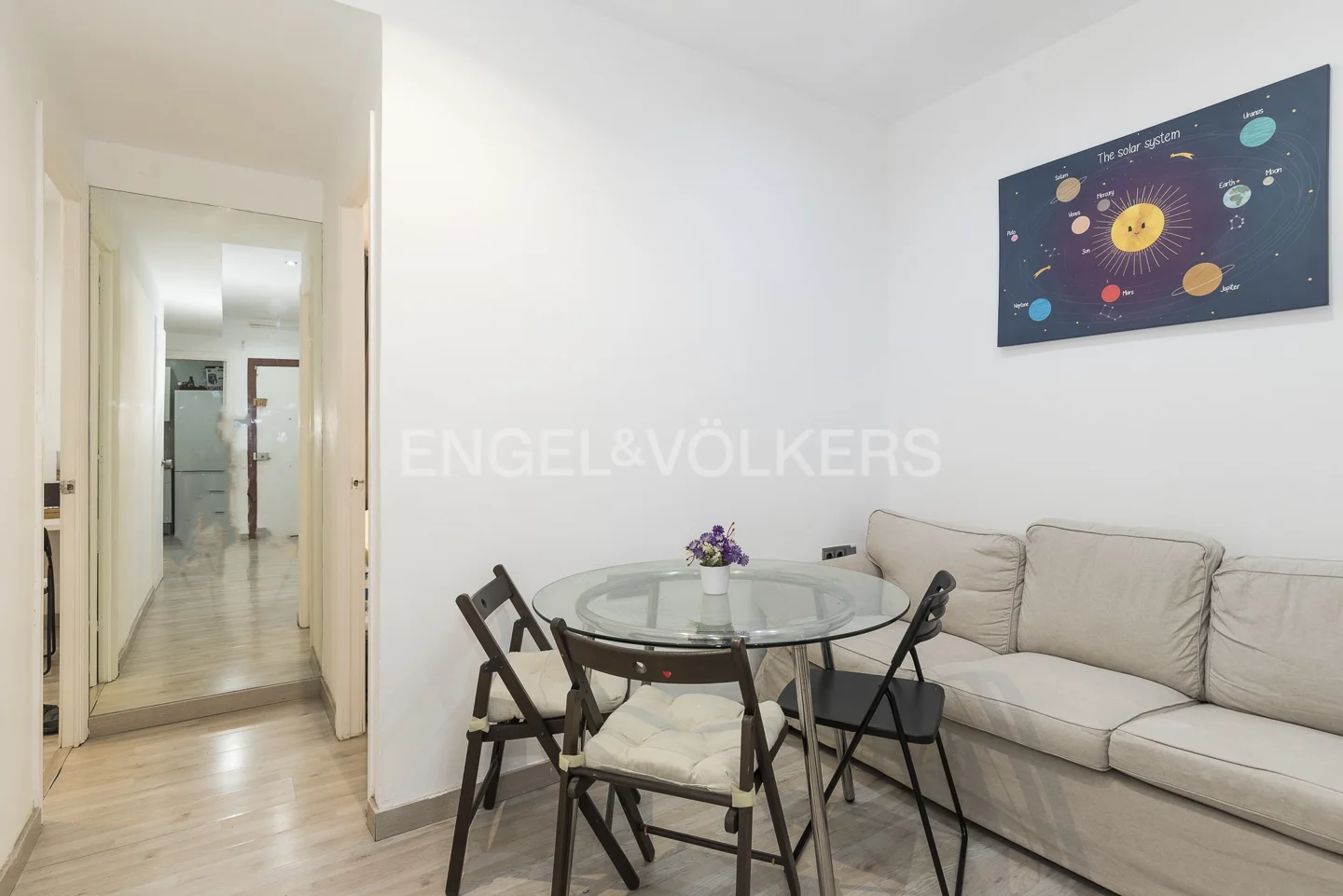 Charming apartment in Hospitalet, very close to Barcelona!