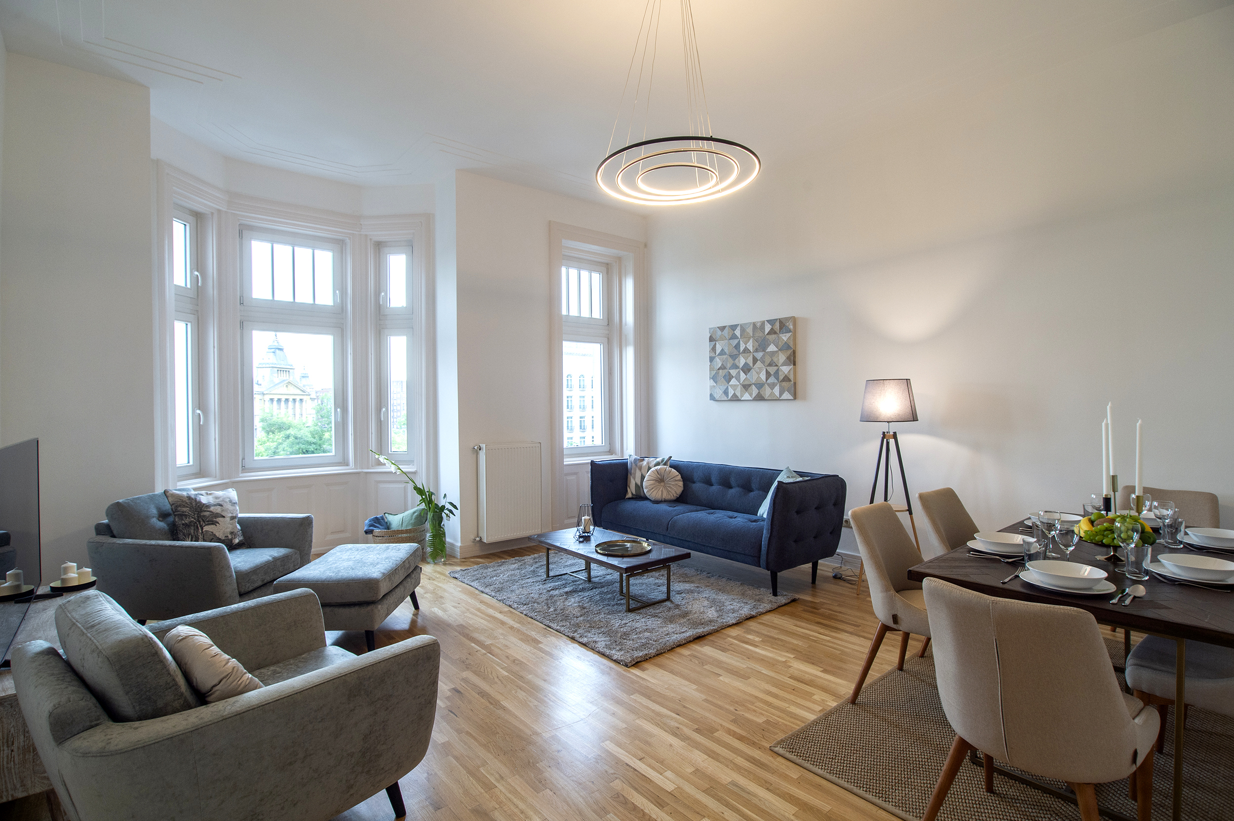 Panoramic luxury apartment on Erzsébet Square – Exceptional premium investment opportunity in the heart of downtown