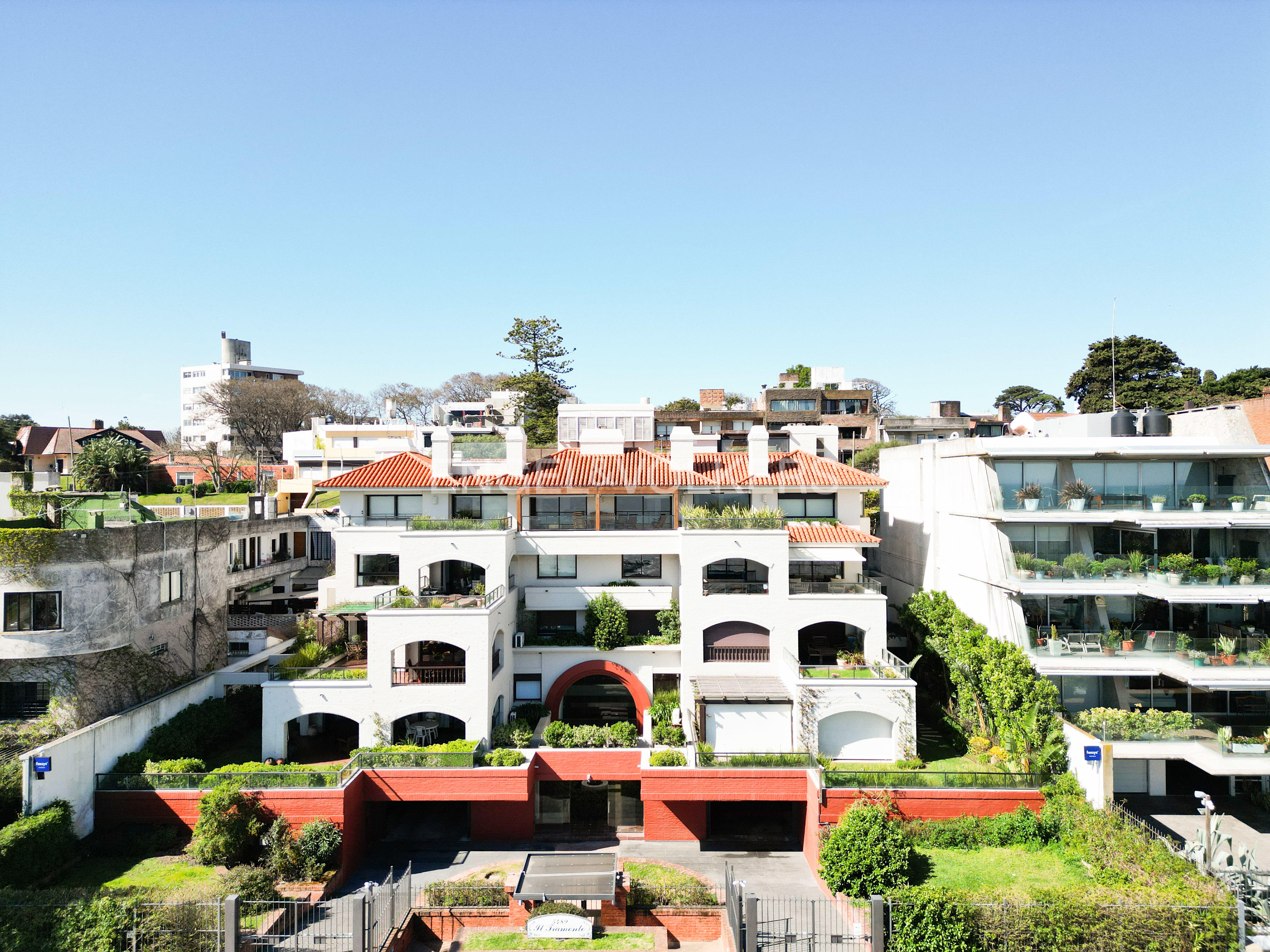 Alquiler apartamento 3 dormitorios con la mejor vista de la Rambla de Punta Gorda