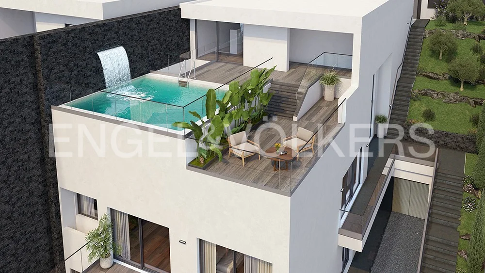 Brand New 5 bedroom Villa | Estoril