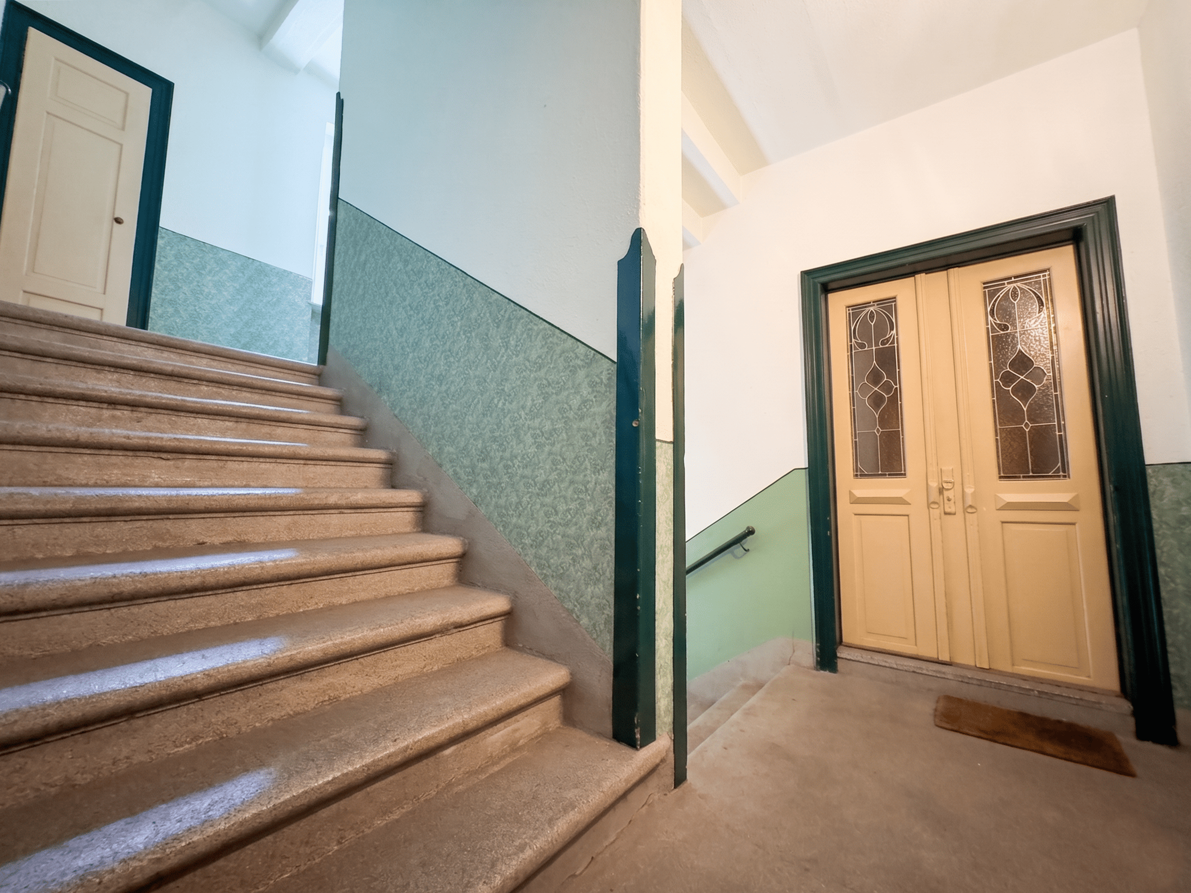 Zwei-Raum-Wohnung mit Balkon in Meißen