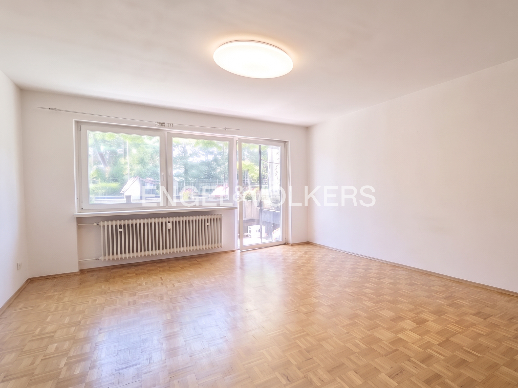 3-Zimmer-Wohnung mit Südbalkon und Einzelgarage - für Eigennutzer und Kapitalanleger