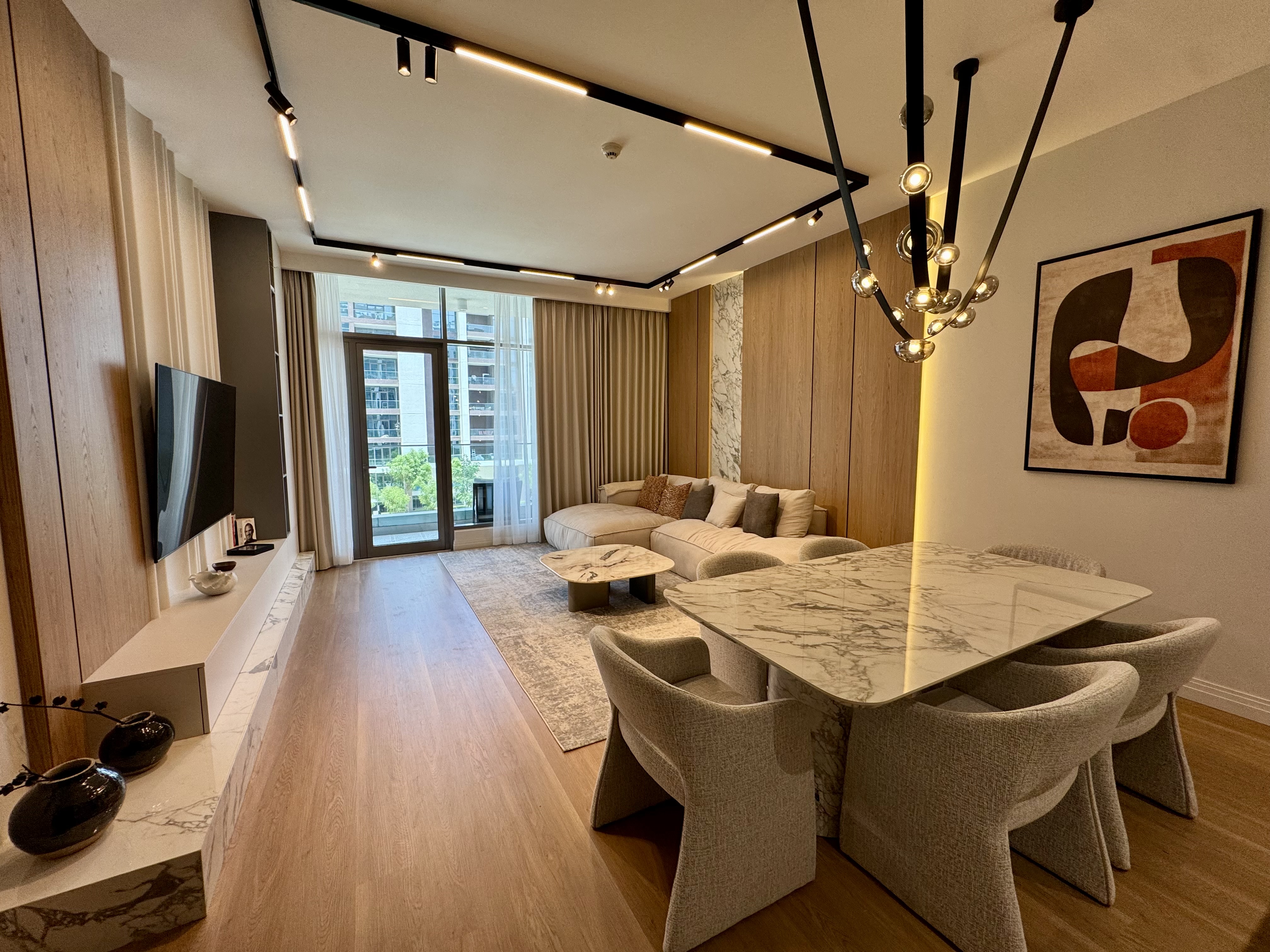 Luxurious Furniture | Upgraded | Park Views
