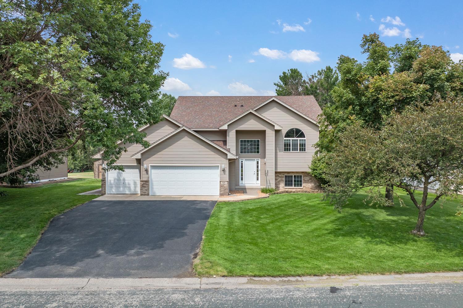 Updated 4-Bed Blaine Home with Walkout & 3-Car Garage