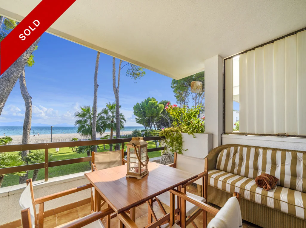 Precioso apartamento frente a la playa en venta, Puerto Alcudia