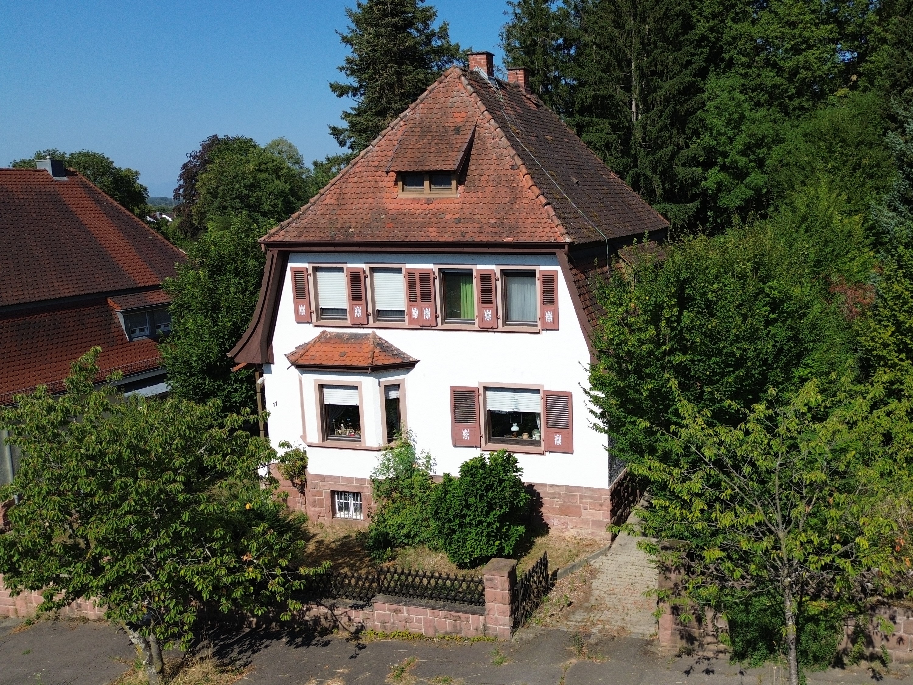 Seltene Grundstückschance in Lahrer Bestlage – historisches Wohnhaus mit Potenzial