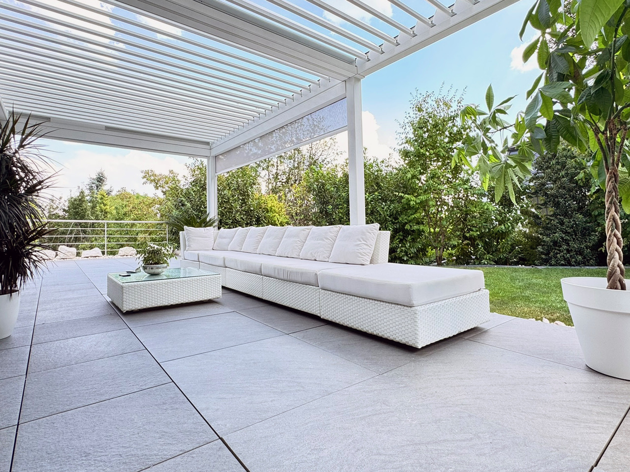 Modern Design & High-End Finishes Surrounded by Nature