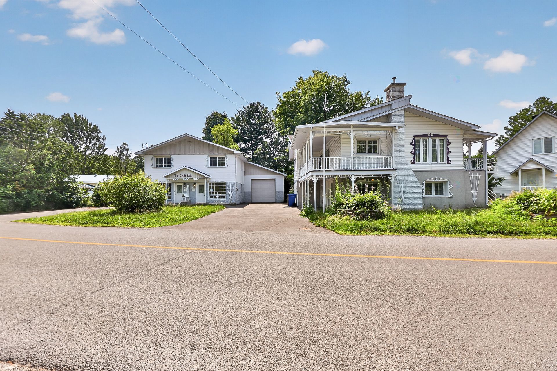 Foreclosure: Major Renovation & Investment Opportunity.