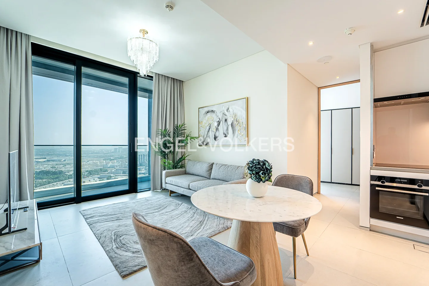 Fully Furnished | All Bills Included | Sea View
