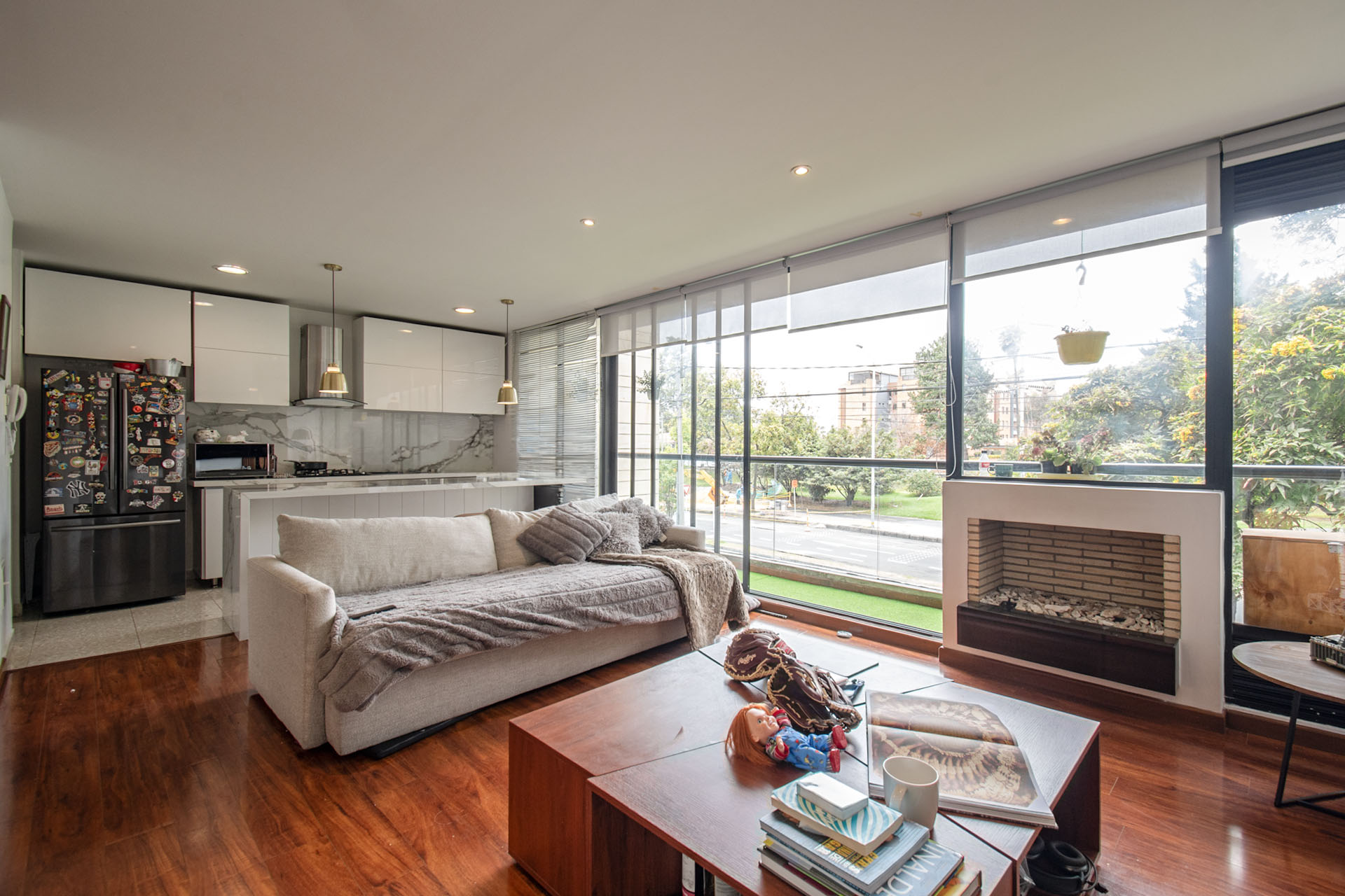 Apartamento con balcón para venta en Pasadena
