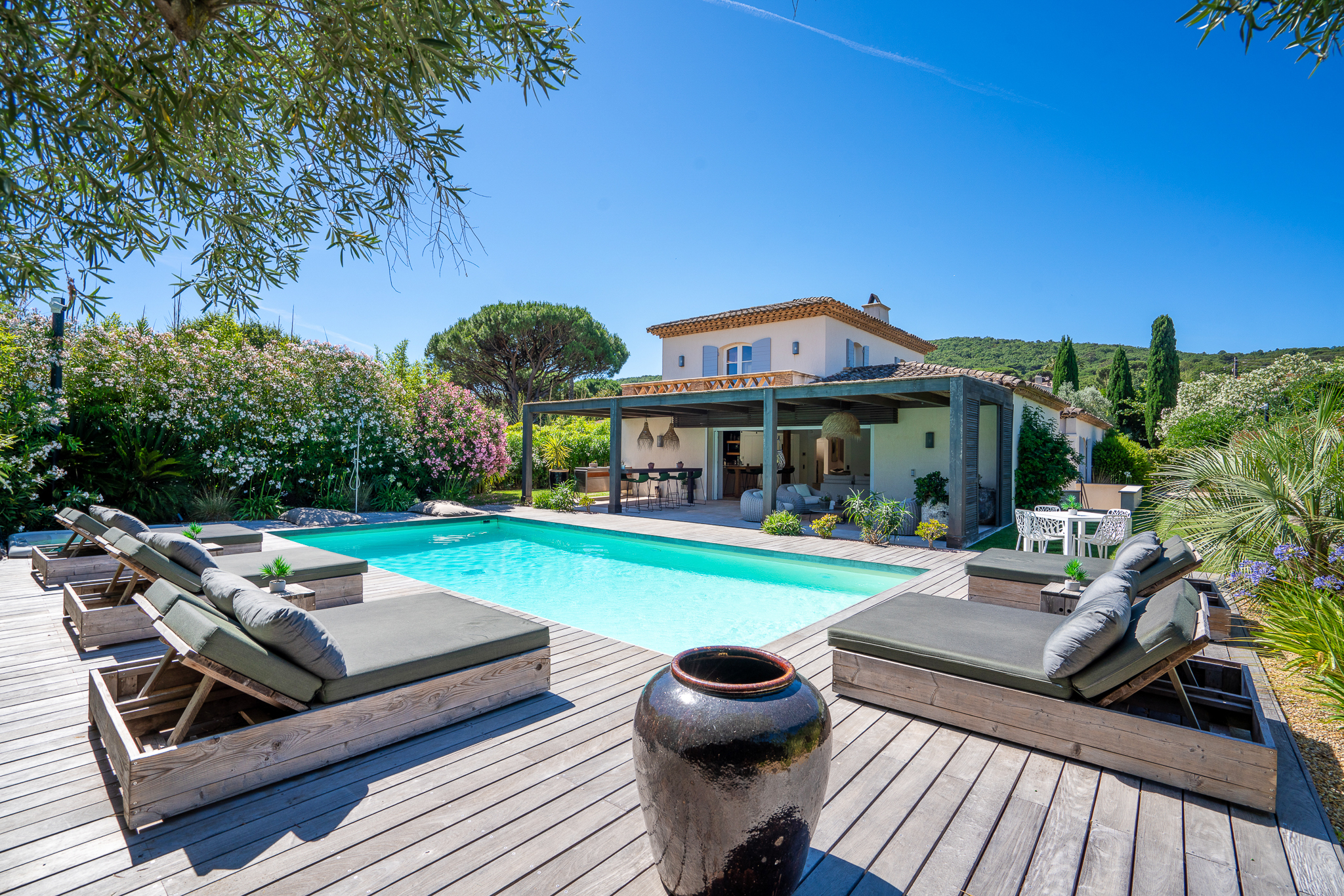 Villa rénovée au calme, proche des plages et du centre de Saint-Tropez
