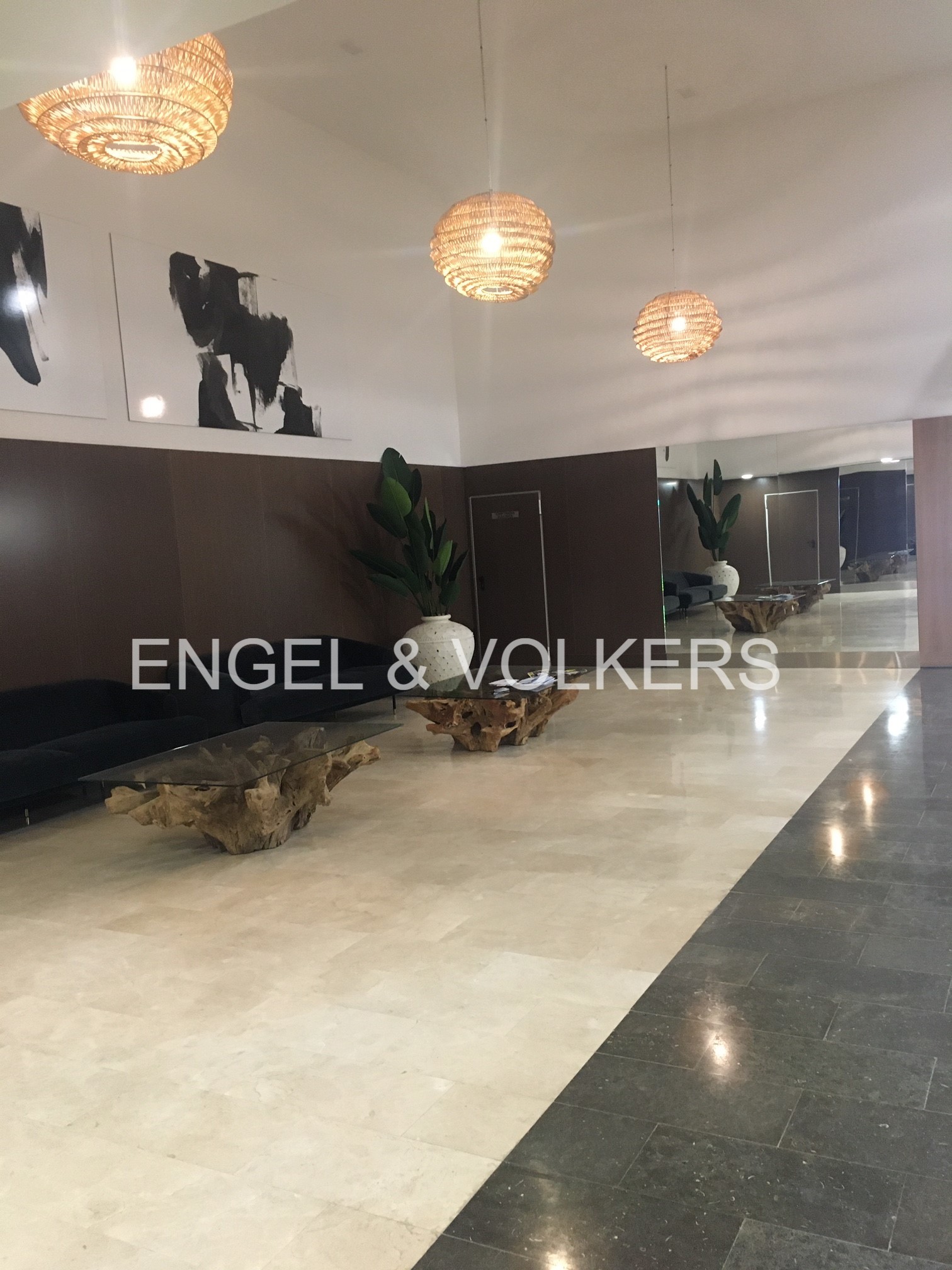 Fantàstic apartament d'una habitació completament moblat i llest per entrar a viure, de lloguer temporal