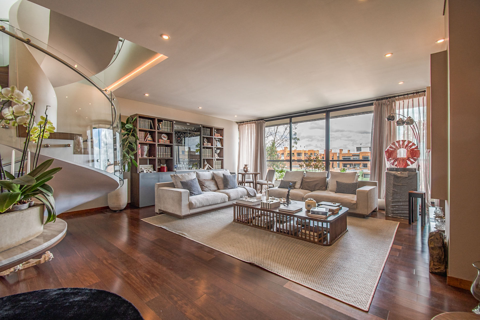 Penthouse con terrazas para venta en Rosales