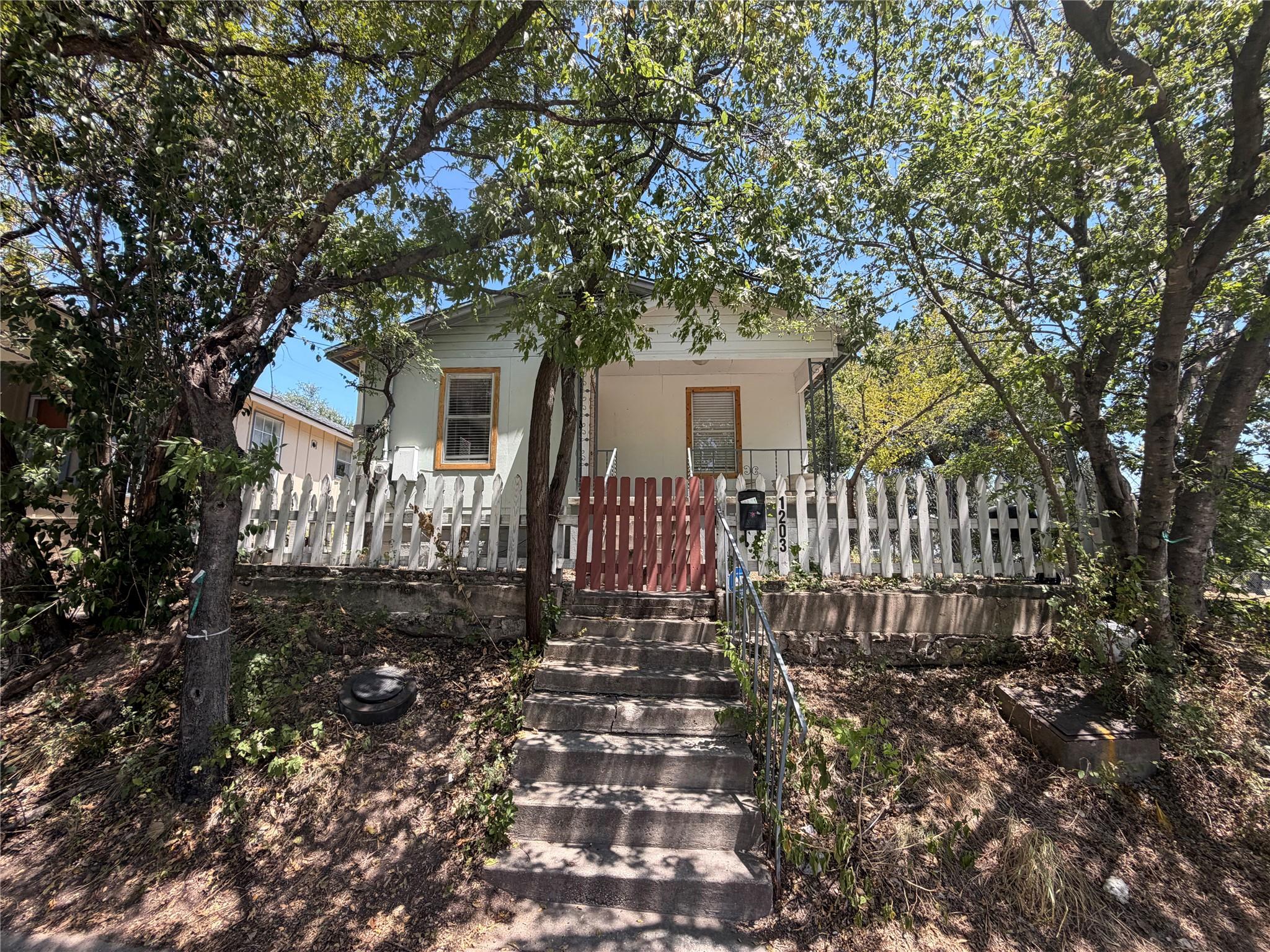 Charming East Austin Home Near Downtown