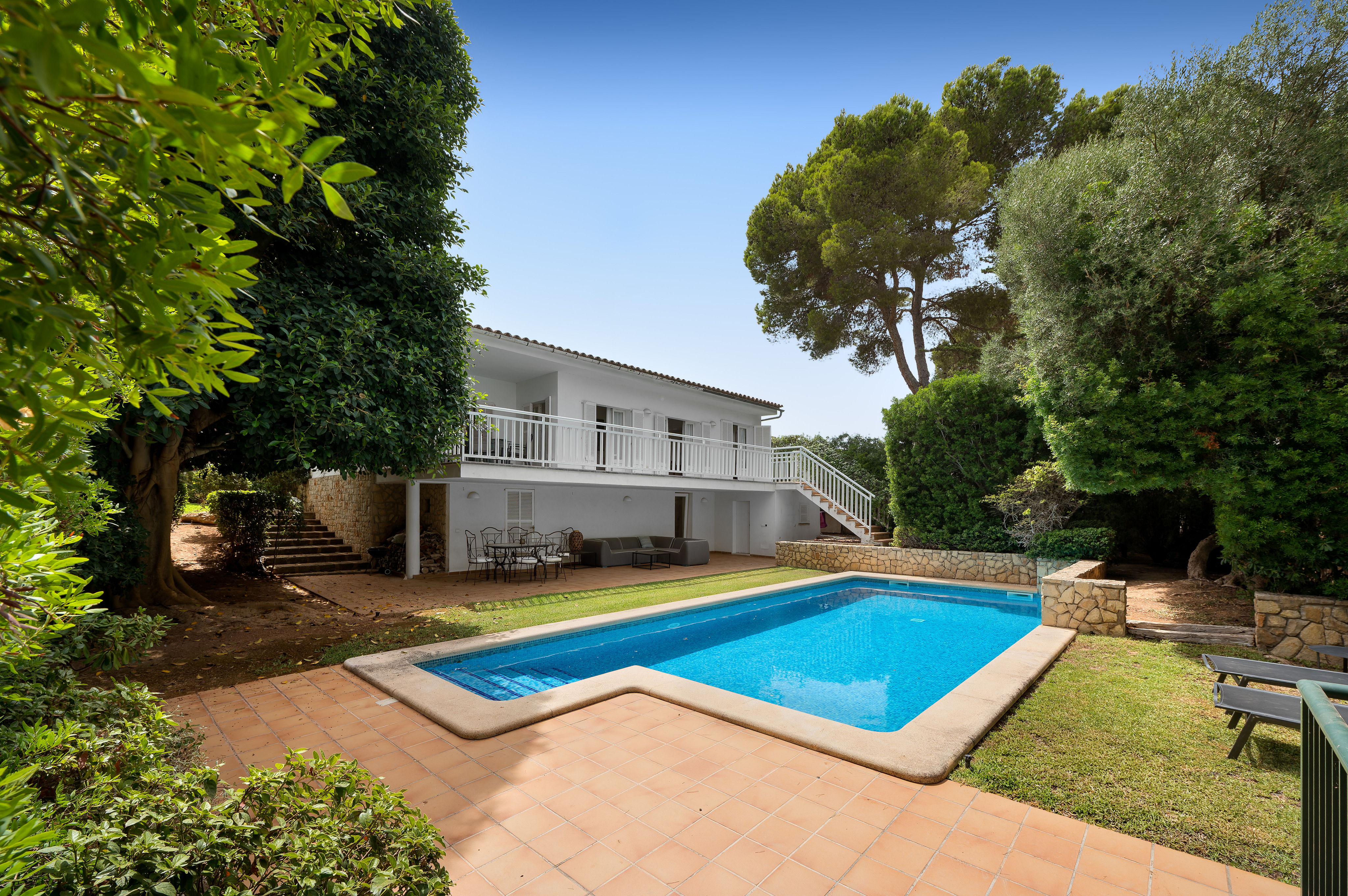 Mediterranes Chalet im Bungalow-Stil und Laufnähe zum Strand