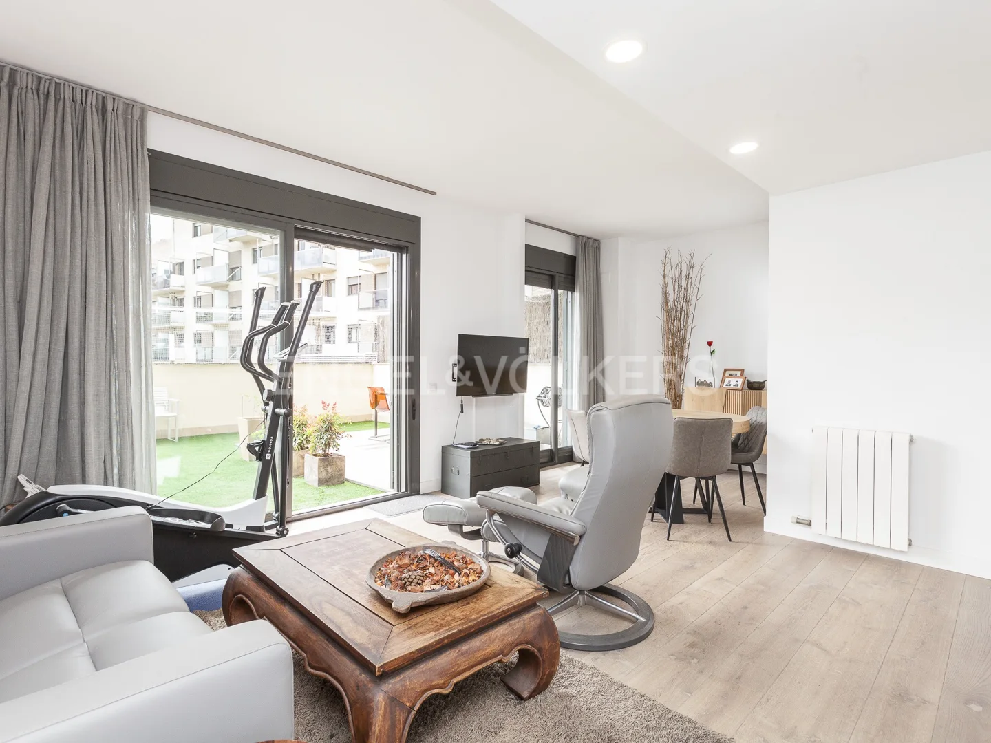 Renovated apartment in Can Llong