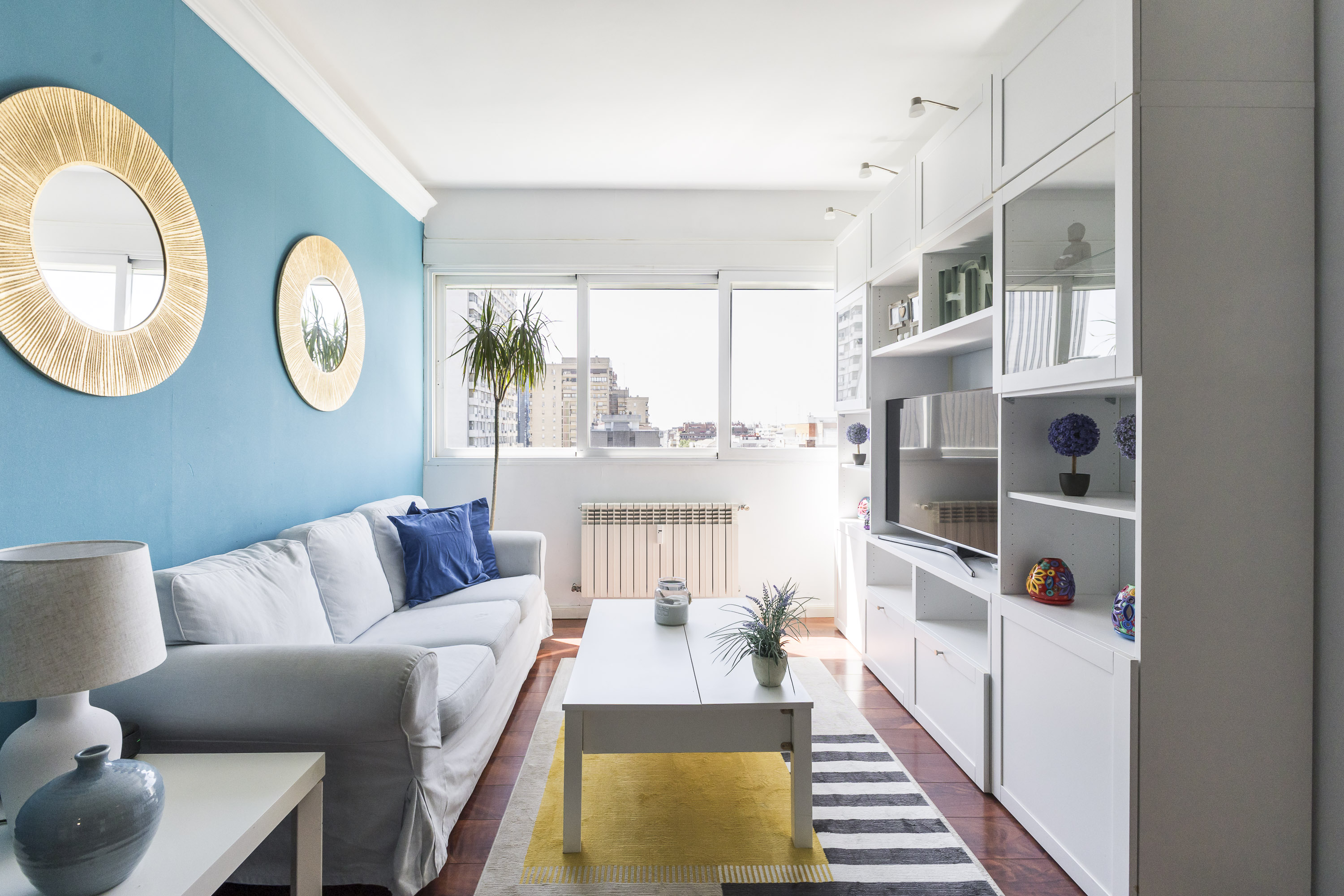Furnished 2-bedroom apartment in General Perón