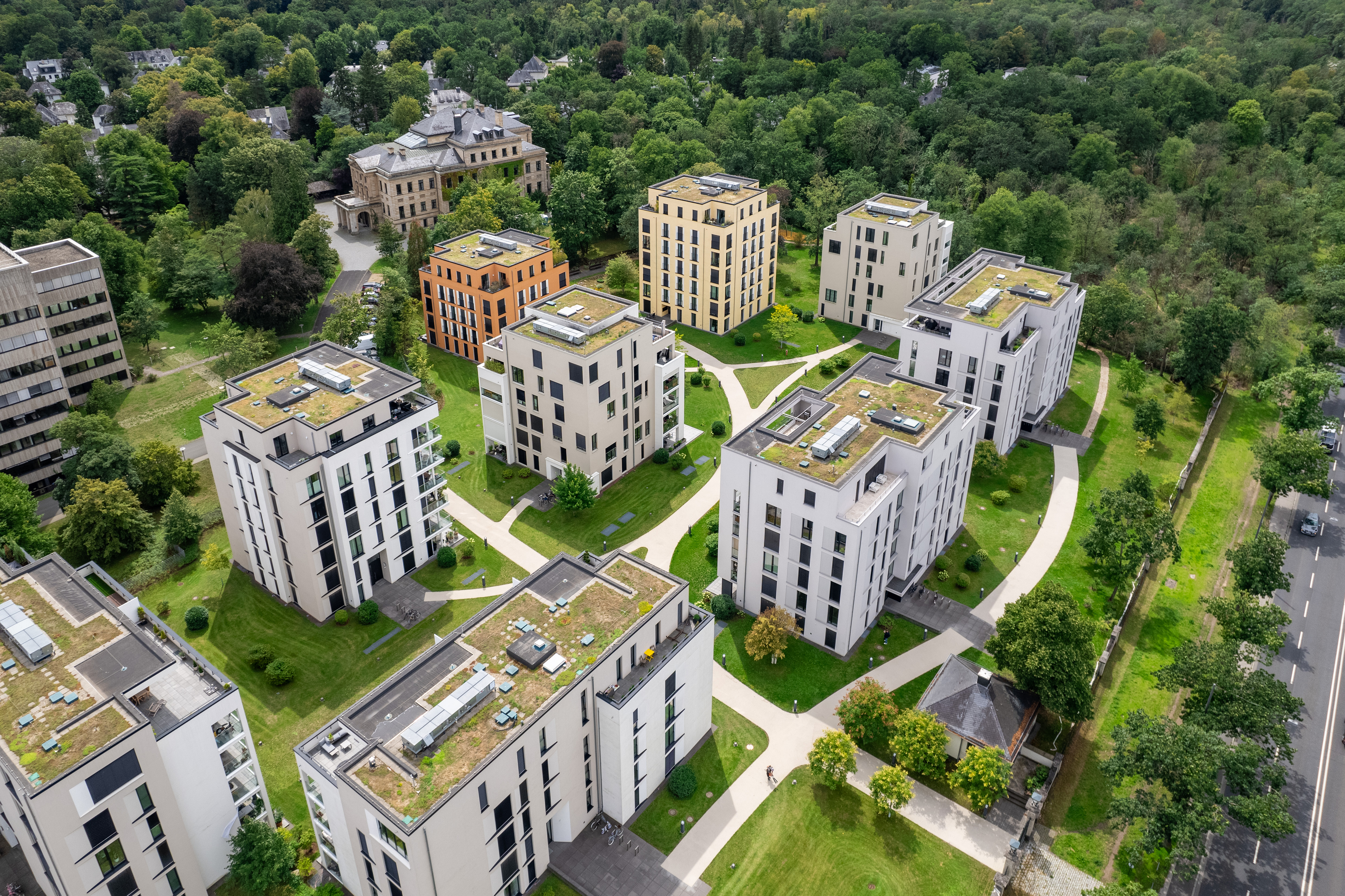 Exklusives Wohnen am Mummschen Park: Lichtdurchflutete und moderne 3,5-Zimmer-Wohnung
