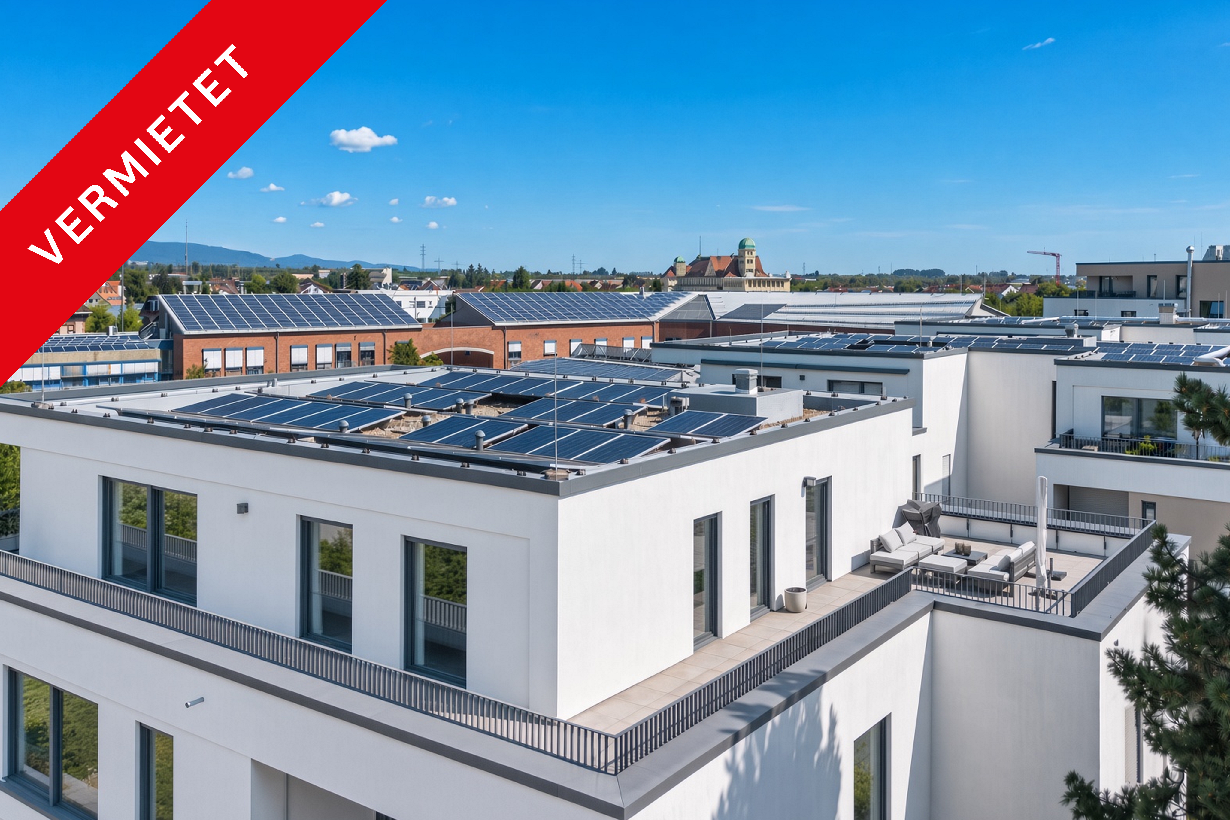**VERMIETET** Modernes Stadt-Penthouse mit viel Licht, großer Terrasse & Aufzug
