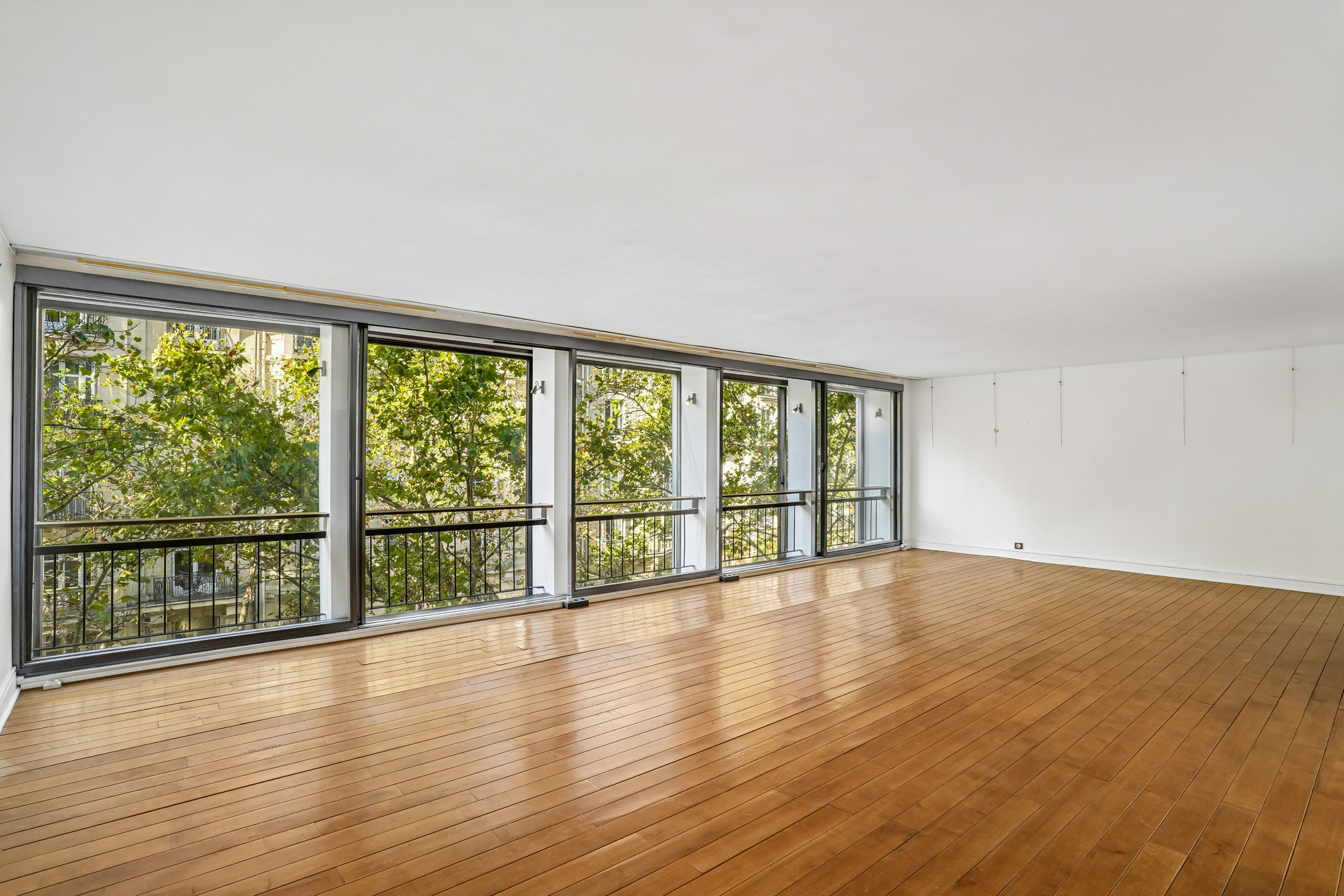 Paris 7th – Gros Caillou / Champ de Mars – 5-room apartment