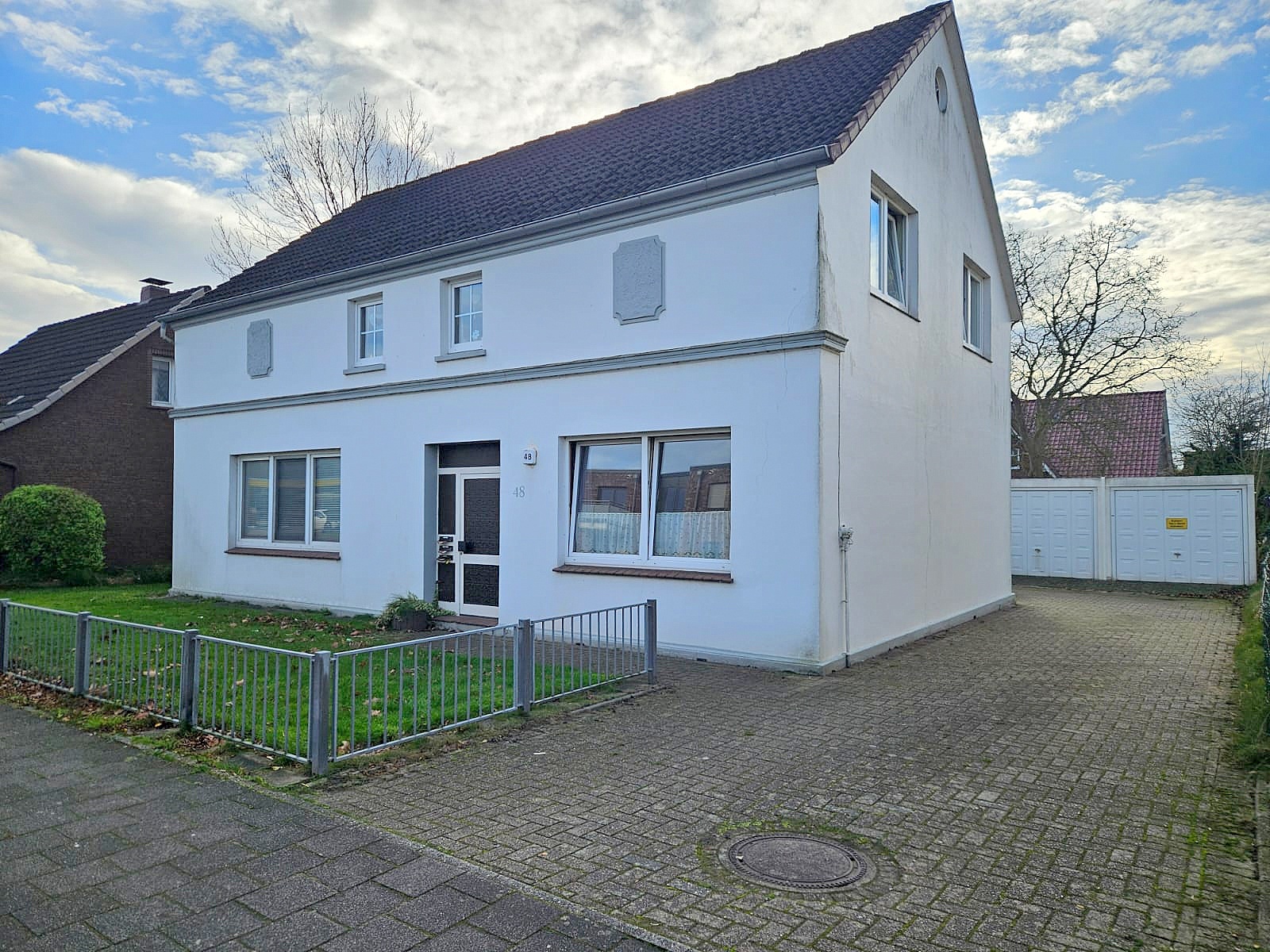 Haus mit 3 Wohnungen - Potenzial für Kapitalanleger oder Eigennutzer