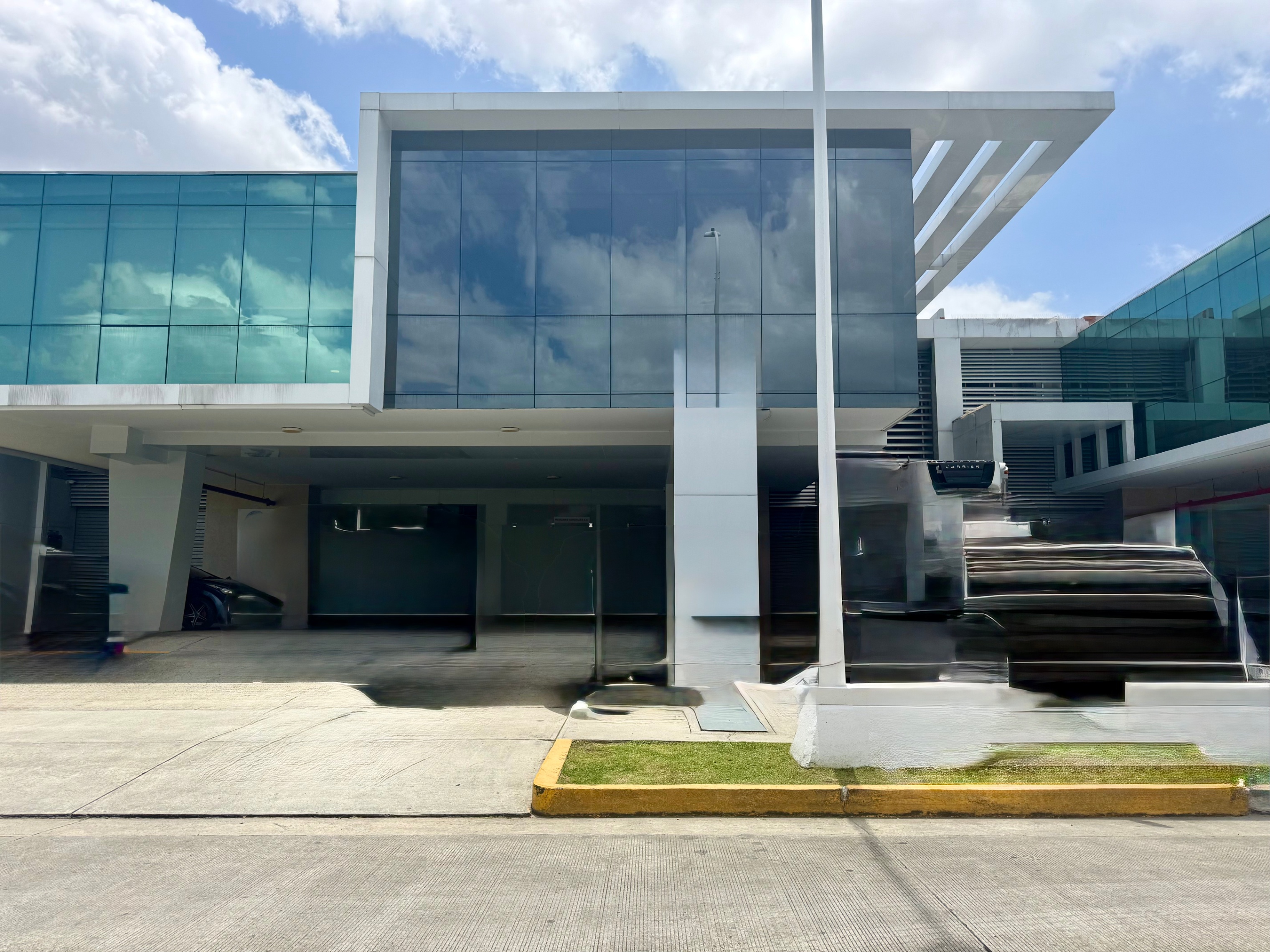 Warehouse Offices for Sale at Panama Viejo Business Center