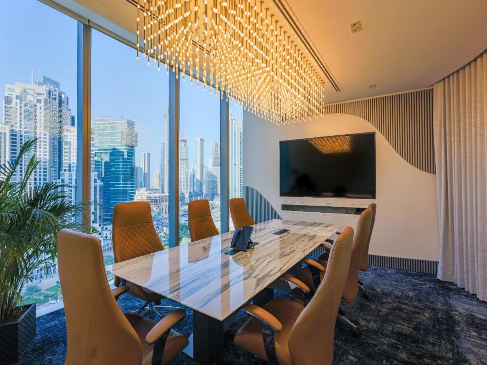 10 parkings | Tastefully Furnished | Corner Office
