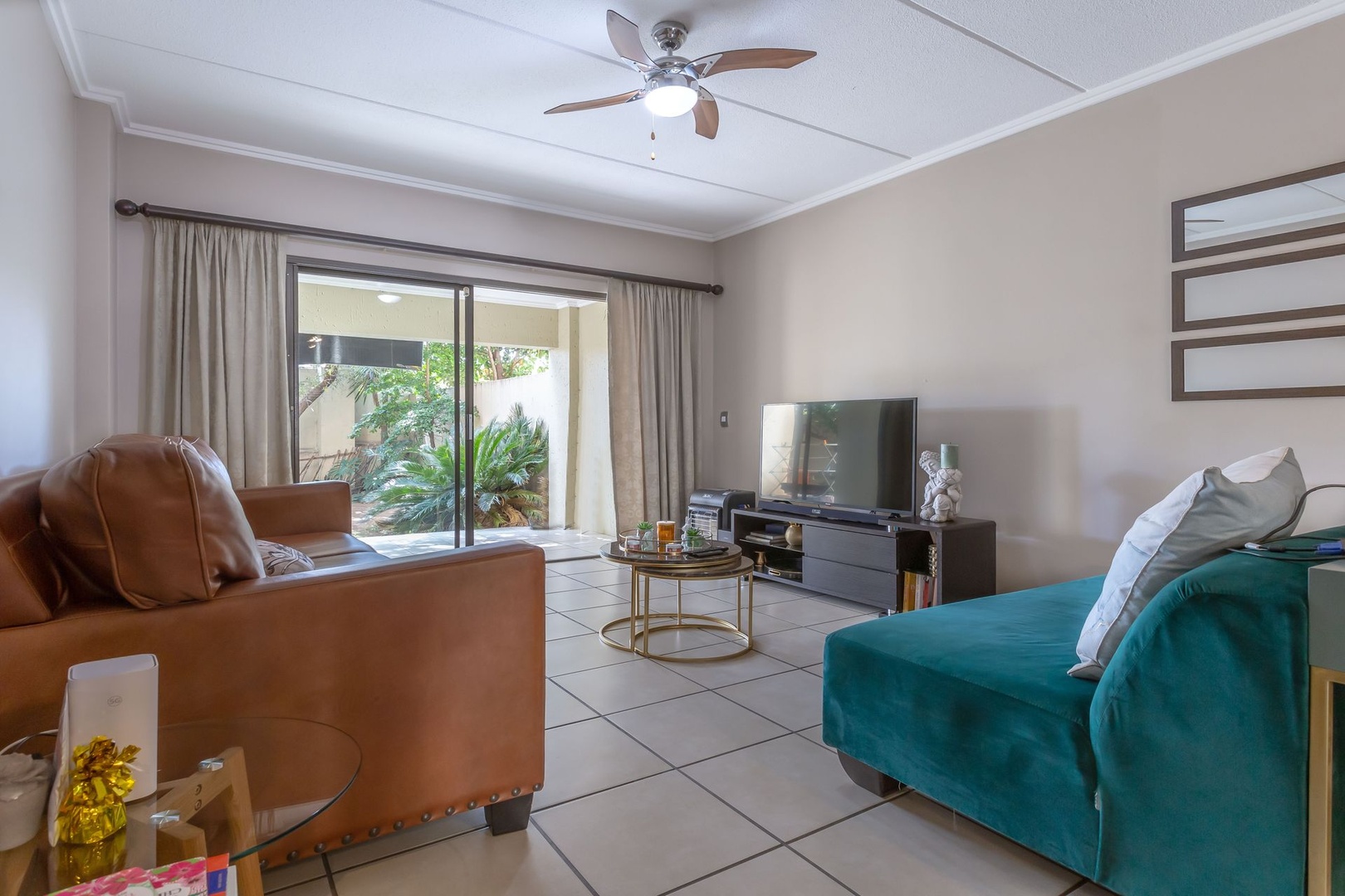 Cedar Hills garden unit, 2 bedrooms, 2 bathrooms
