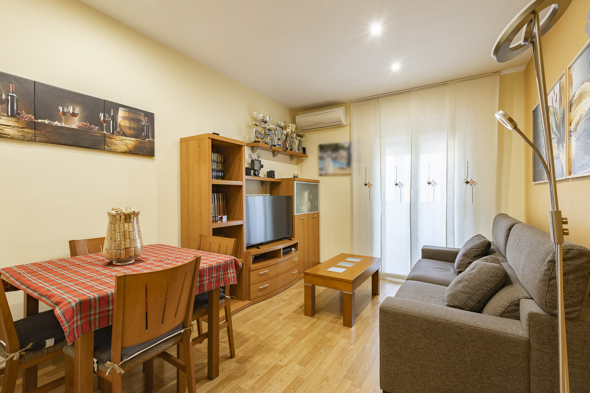 Cozy flat in L'Hospitalet