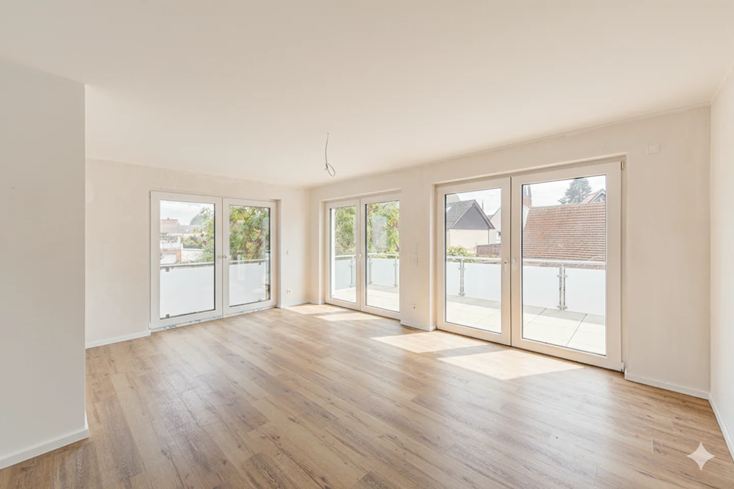 Neubau: Barrierearme 3-Zimmer-Wohnung mit Balkon, Aufzug und Stellplatz - Foto 1