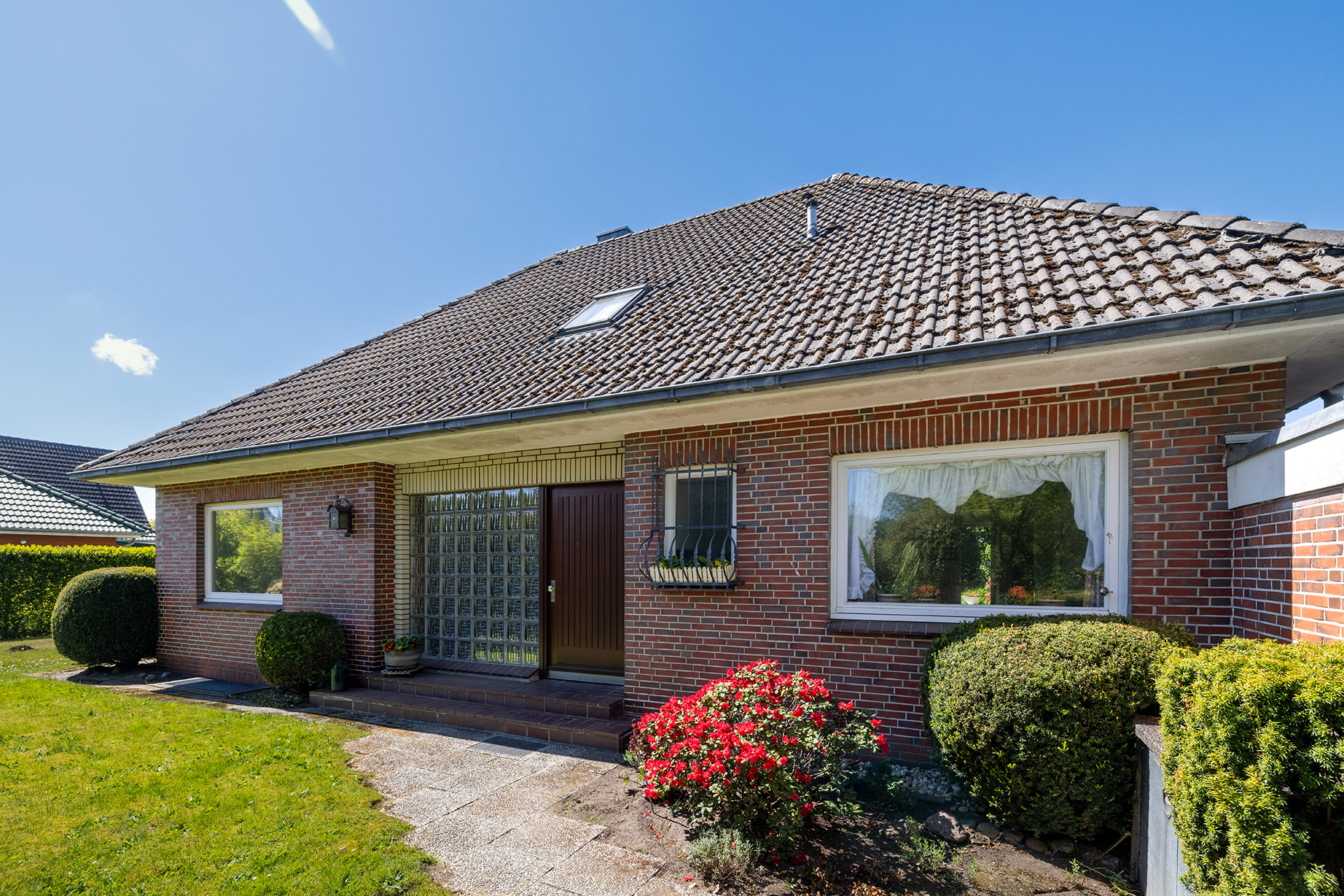 Familienparadies mit über 300 m² Wohn- und Nutzfläche auf sonnigem Grundstück