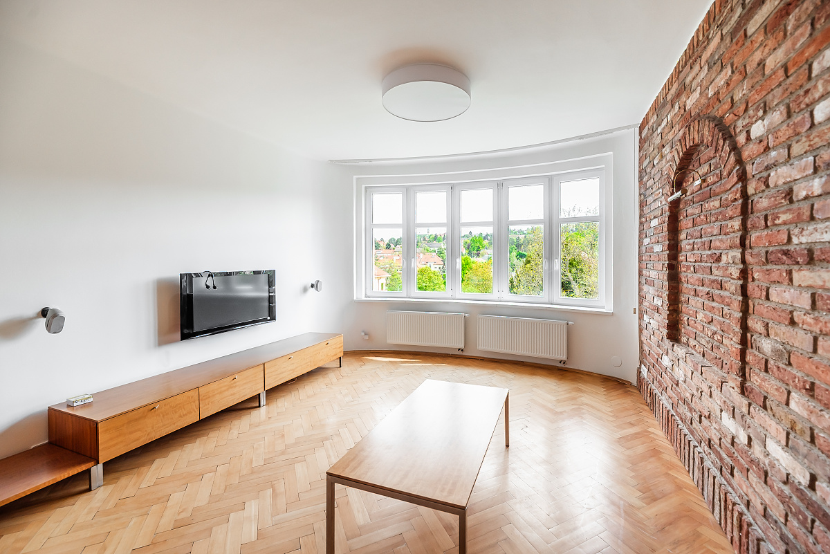 Rent a 3+1 apartment with a view of greenery