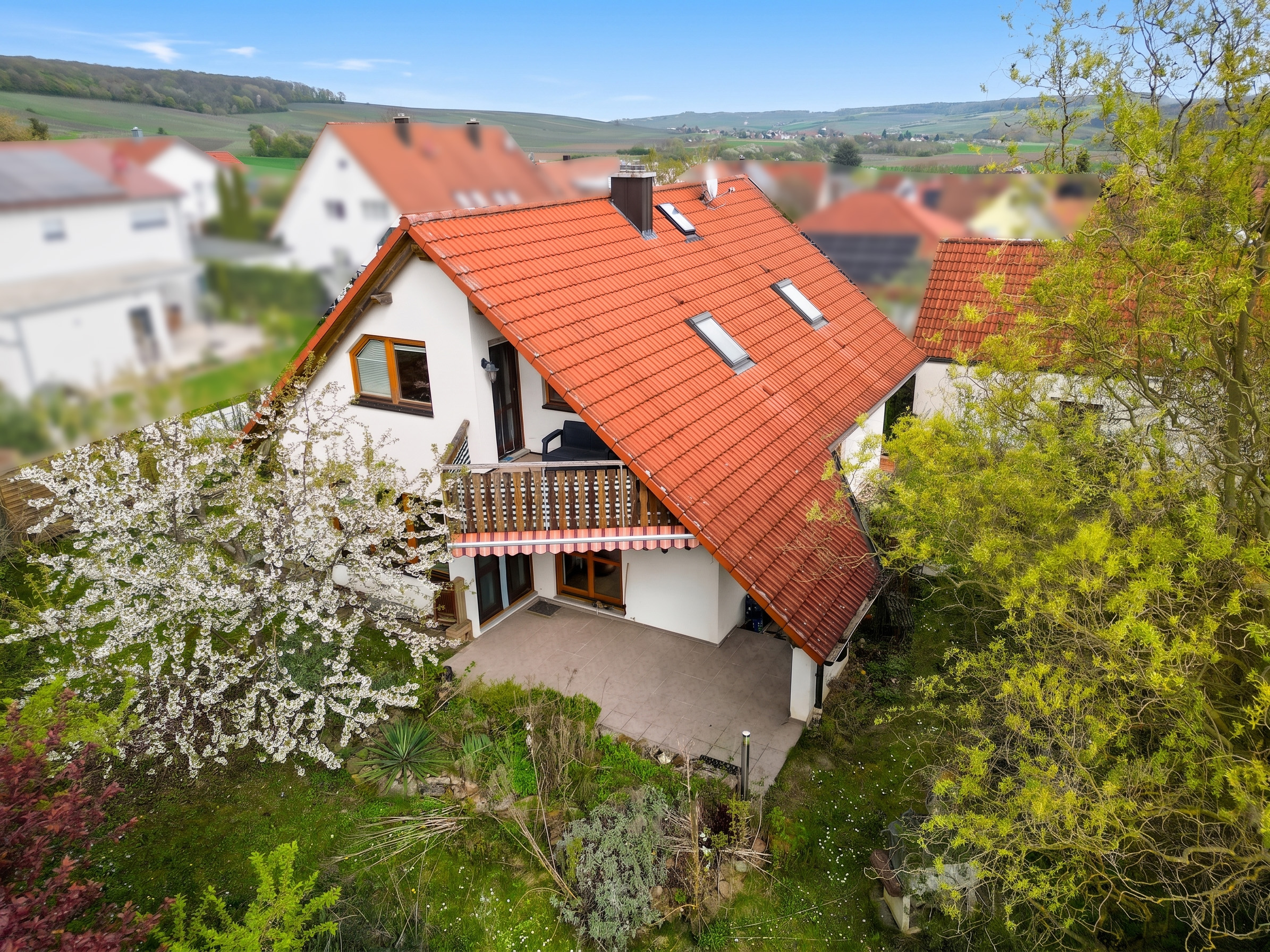 Wohnen im Grünen – Ihr Rückzugsort mit traumhaftem Garten
