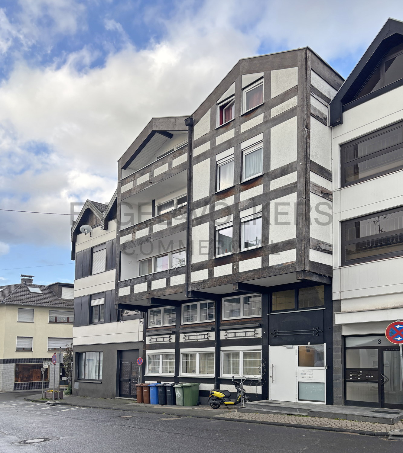 Attraktives Mehrfamilienhaus mit viel Potential in Rheinbreitbach