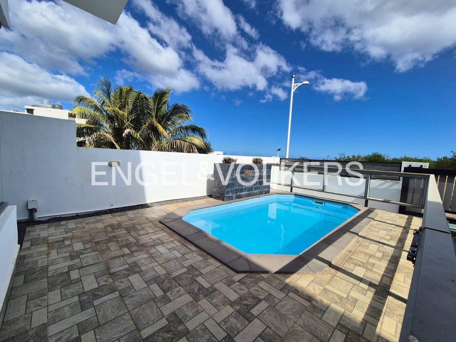 3 Bedroom duplex with private pool and rooftop for rent