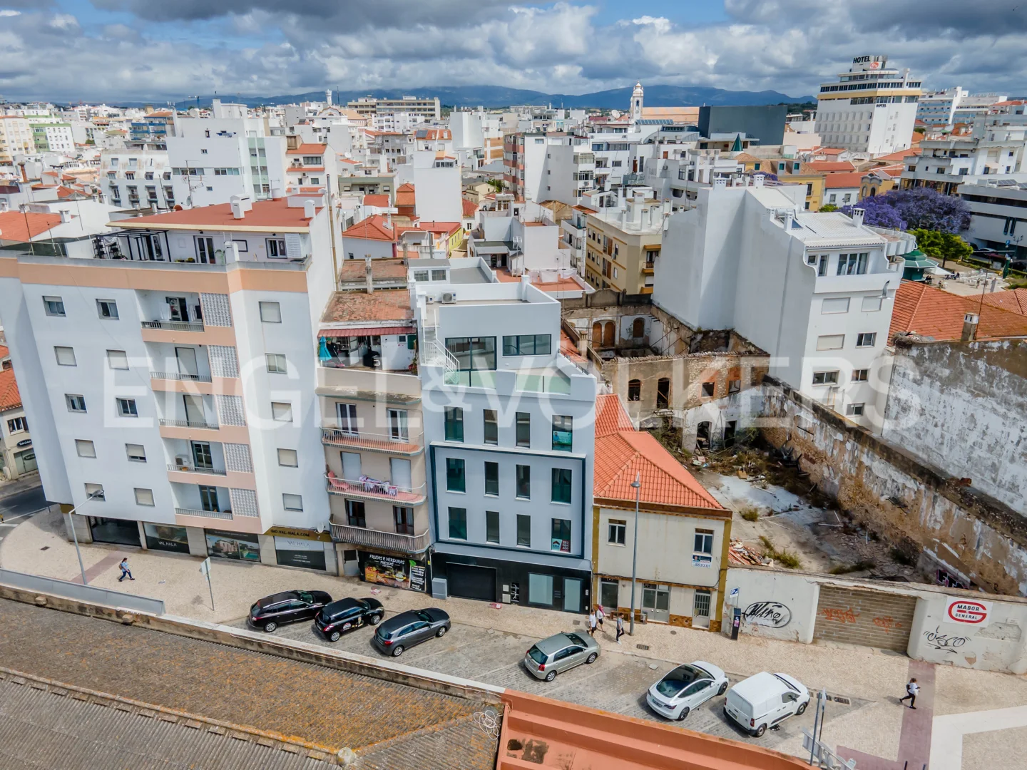 New 1+1 bedroom flat in the centre of Portimão