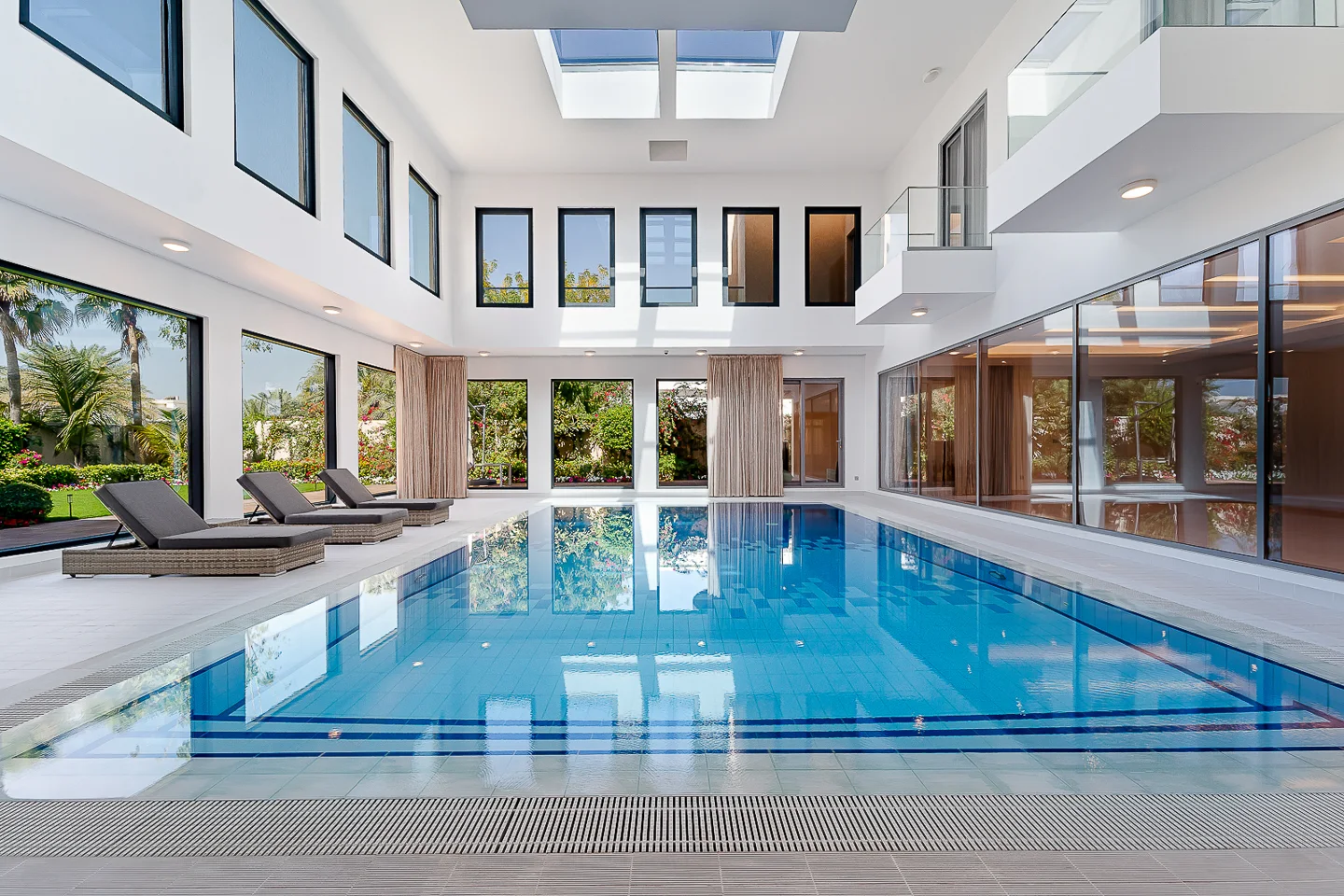 Modern Villa |  Indoor Swimming Pool  | Vacant