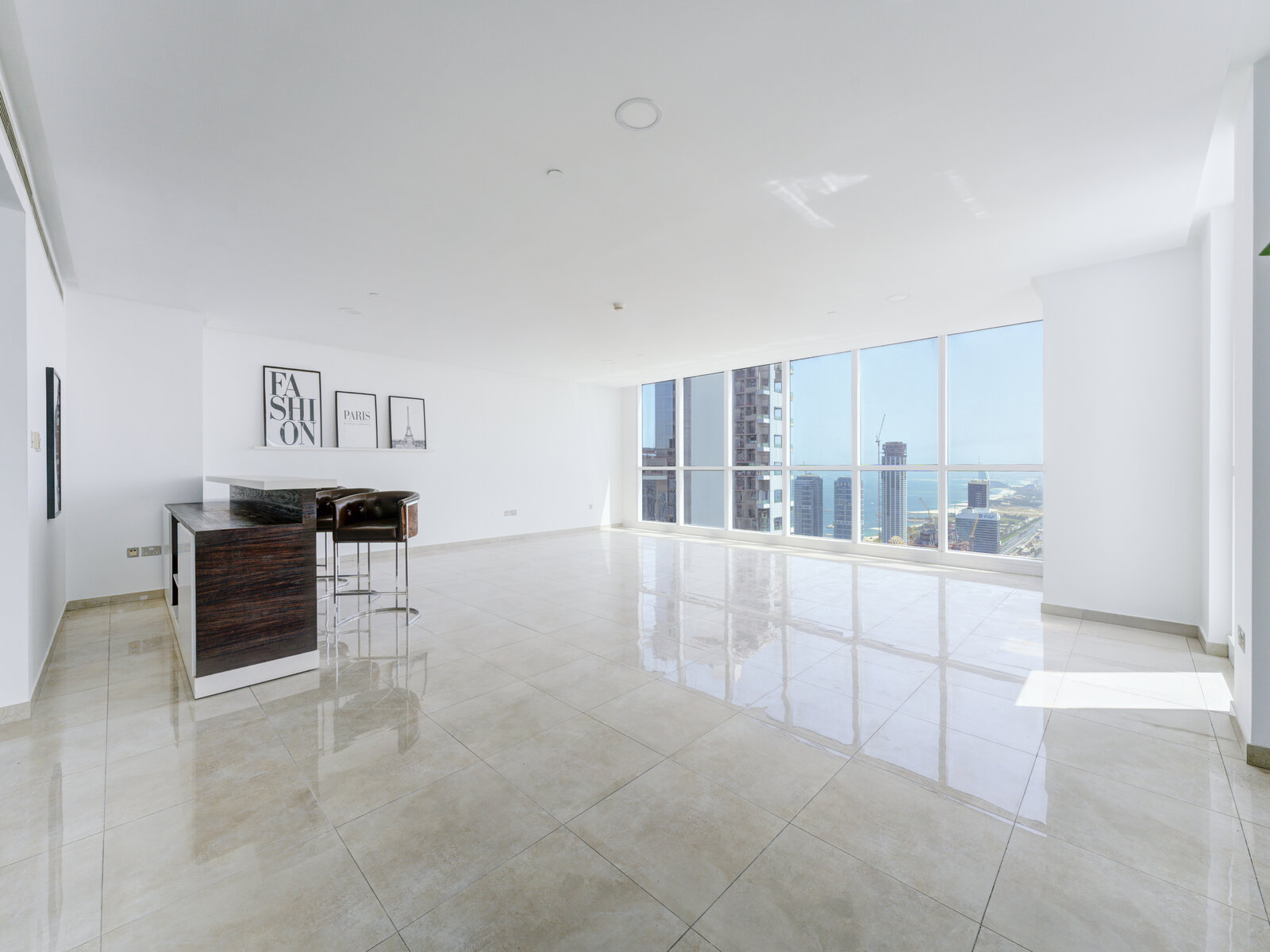 Luxury Duplex | Sea View | Tenanted