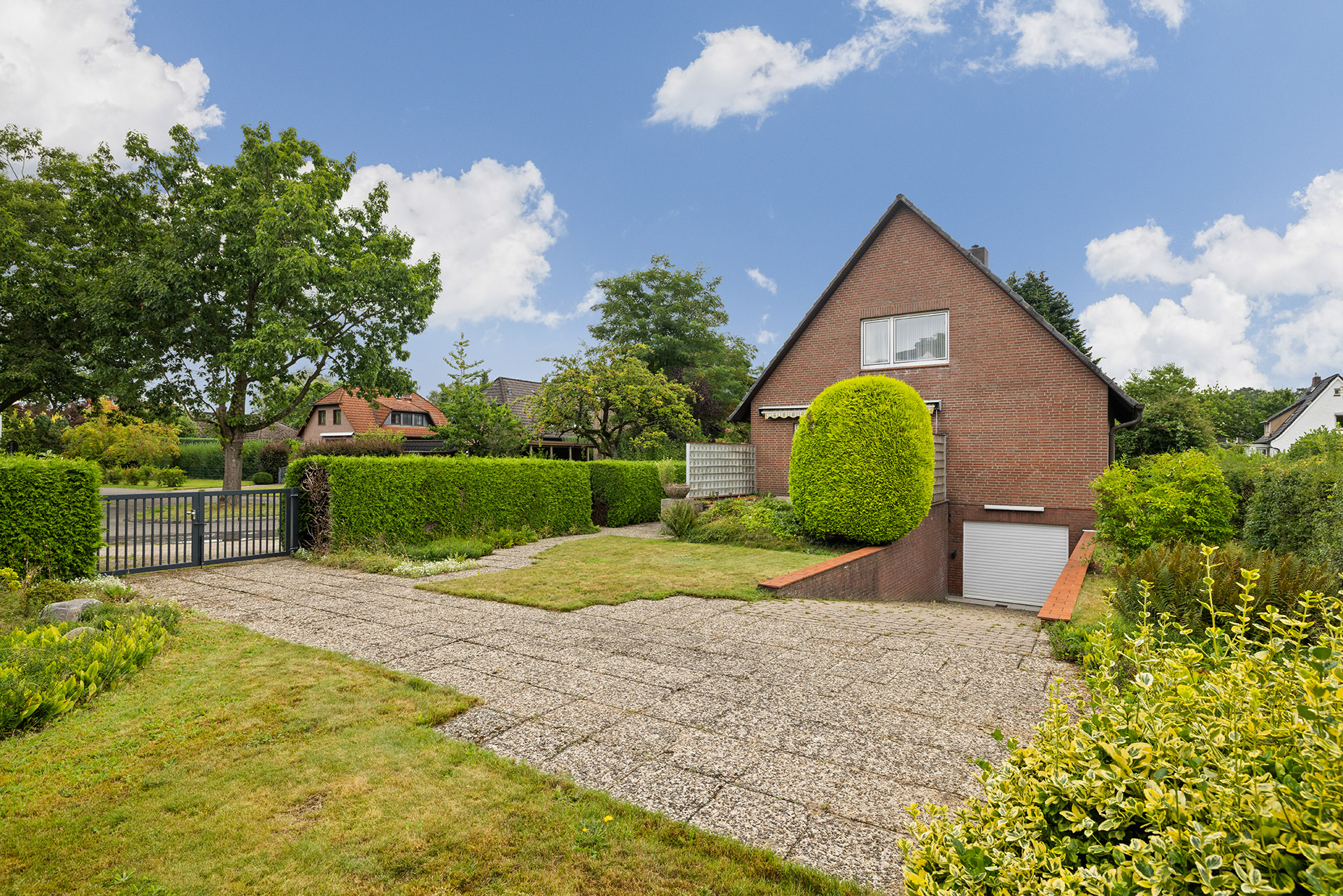 251 m² Wohn-/Nutzfläche für 1 oder 2 Parteien: Dieses Zuhause wartet auf Ihre Sanierungsideen!
