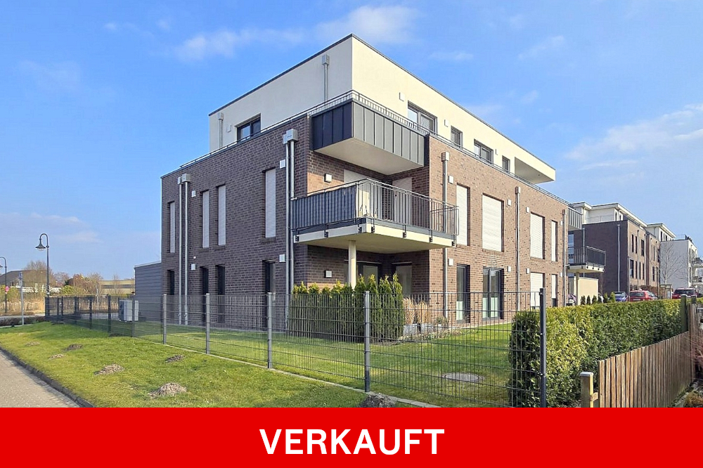 Neuwertige Eigentumswohnung - Großer Balkon - Zentral in Jever