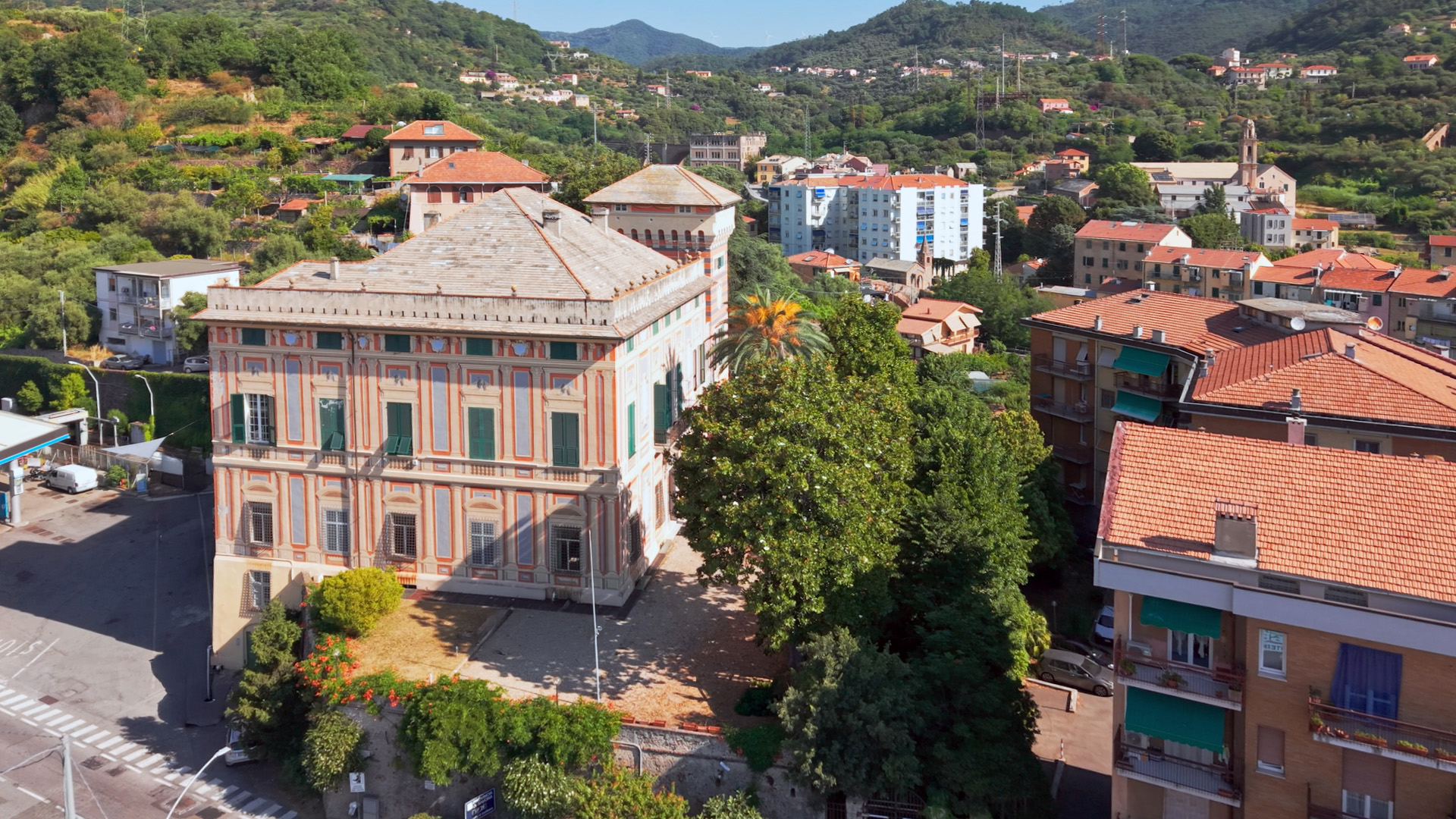 Apartment in Villa Imperiale- Savona
