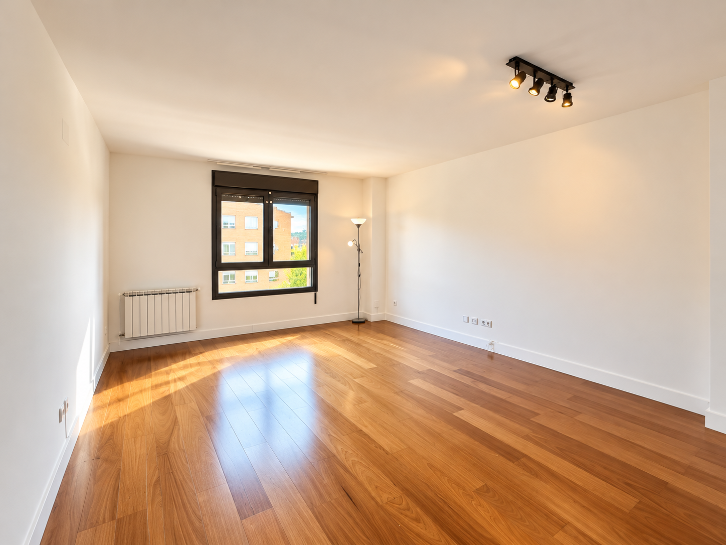 Spacious family home in Las Tablas with excellent finishes