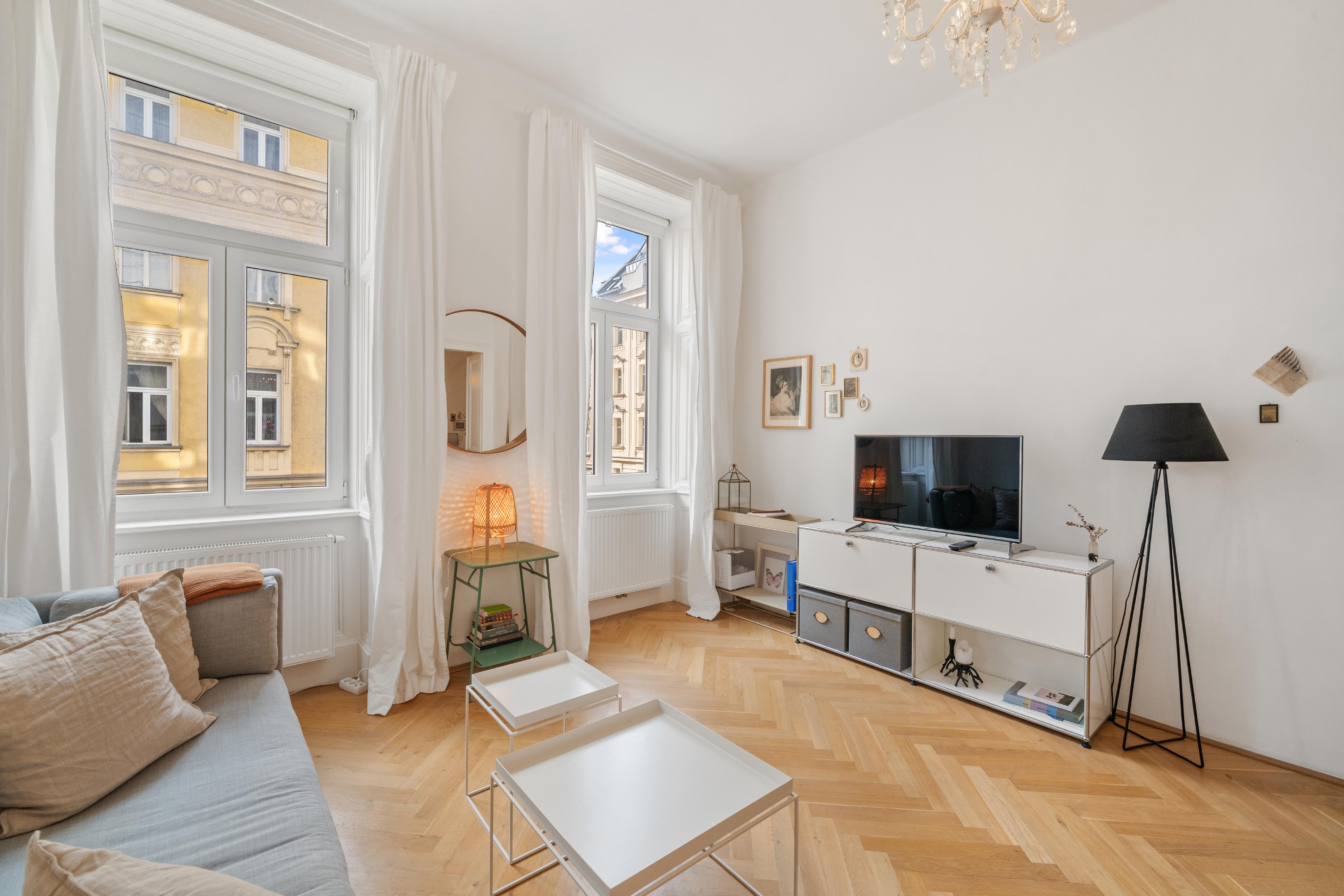 Charmante Altbauwohnung mit Innenhof-Terrasse